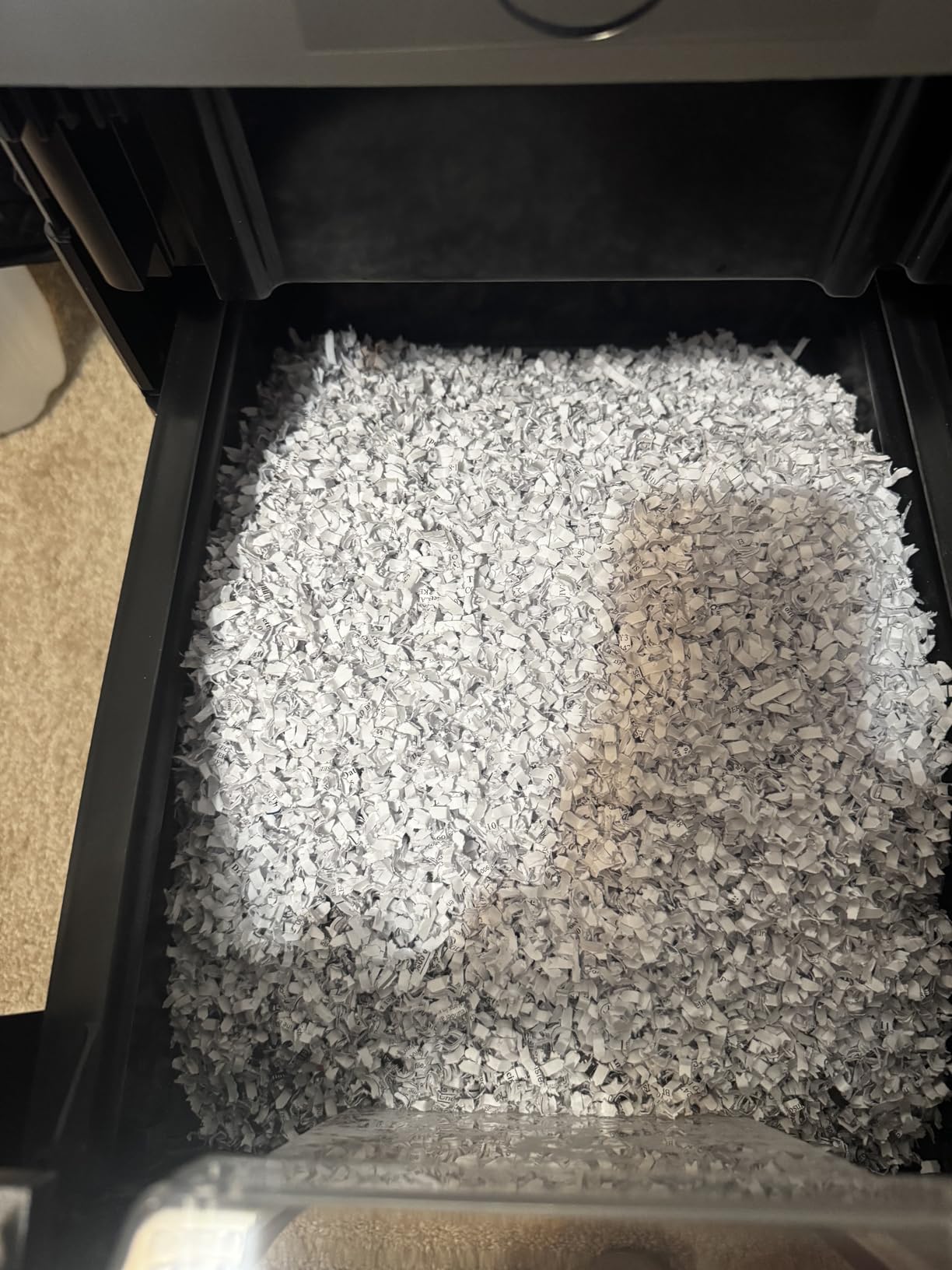 BONSEN 300-Sheet Auto Feed Micro Cut Heavy Duty Paper Shredder for Office | 60-Min Run, P-4 High Security, 2-in-1 Mode with Anti-Jam System, 58dB Ultra-quiet, 8.1-Gal Bin with Casters S3113 customer photo 1