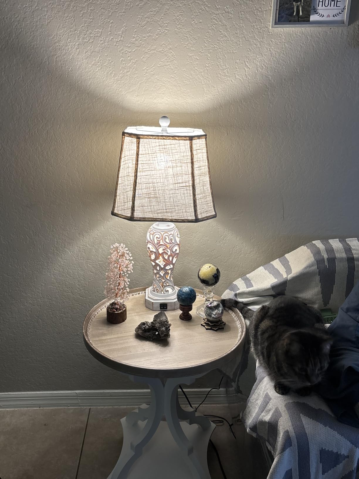 25'' Farmhouse Table Lamp for Living Room Bedroom with USB C+A customer photo 2