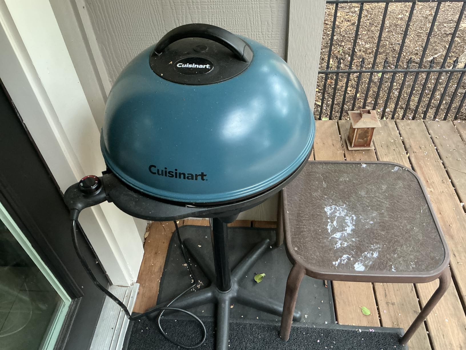 Cuisinart Indoor/Outdoor Electric Griddle, 2-in-1 Portable BBQ with Flat Top Nonstick Cooking Surface, Adjustable Heat, Stand/Tabletop Options for Cookouts, Barbecues & Small Spaces, No Tools Needed customer photo 1