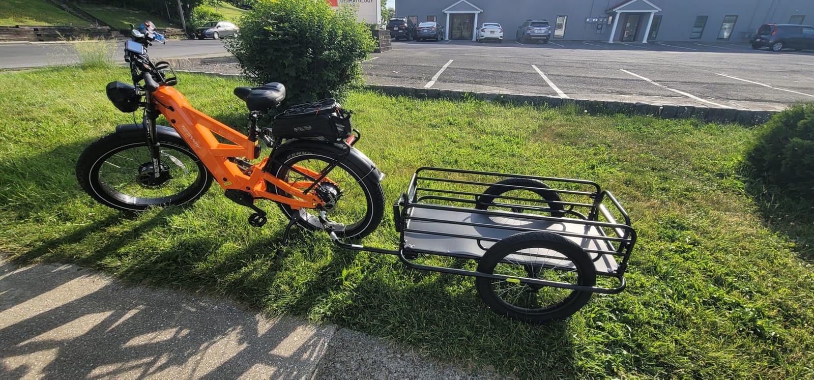 VEVOR Bike Cargo Trailer, 70/275 lbs Load Capacity with Universal Hitch | Foldable Compact Storage & Quick Release 20