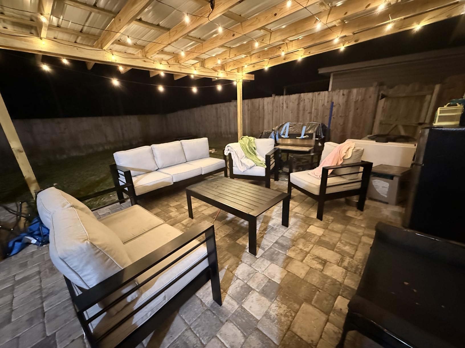 RTTY Outdoor String Lights 200 FT, Waterproof Outside Patio Light LED | Commercial Grade G40 Hanging Lights, Dimmable Shatterproof 74 Bulbs for Backyard, Cafe, Bistro, Yard, Deck, Market, Wedding customer photo 1