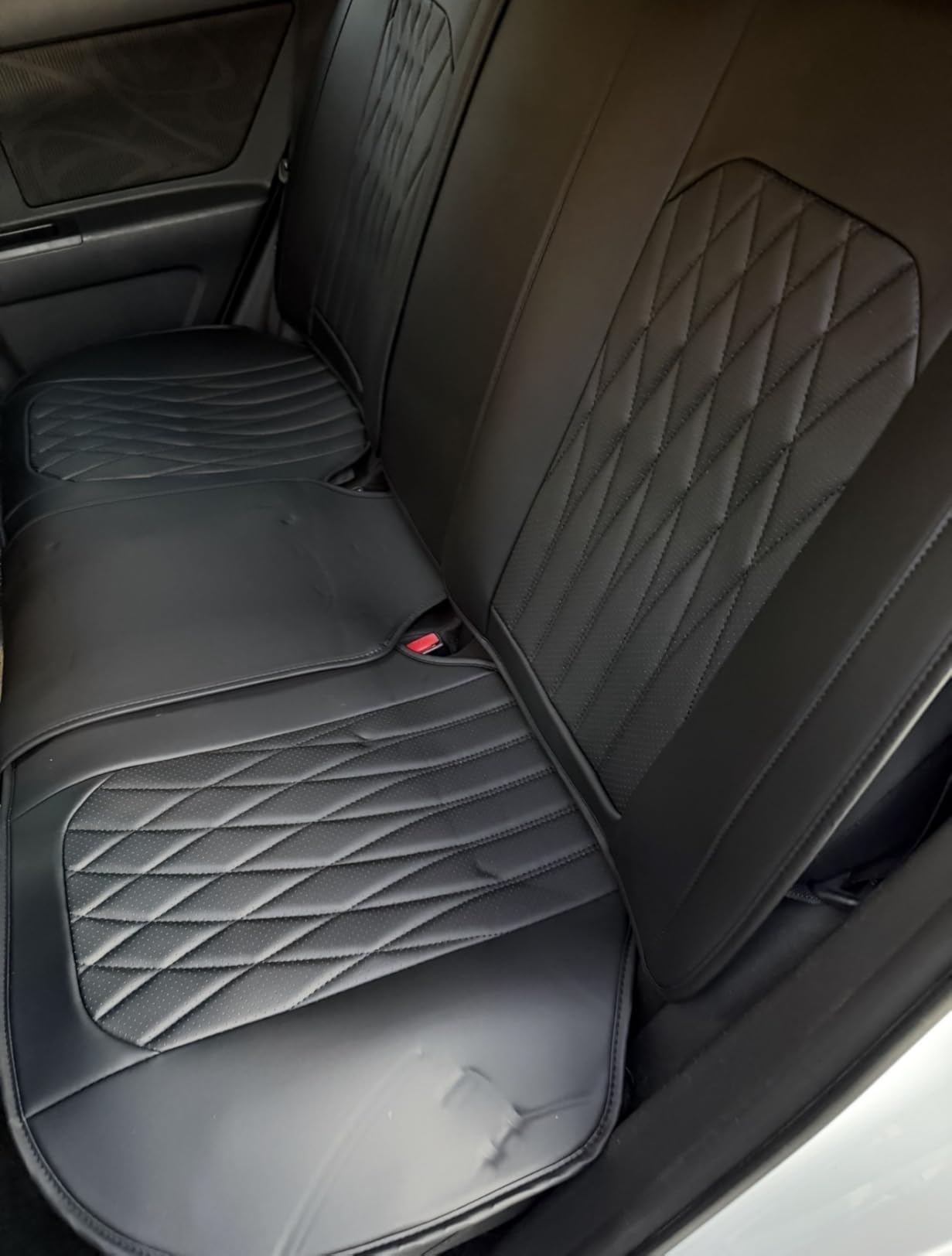 WELLDO Nappa Faux Leather Car Seat Covers Full Set, Black | Eazy to clean, Easy to install, Waterproof, Non-Slip, Scratch-resistant, Universal Fit for Most Cars, SUVs, Pickup Trucks customer photo 1