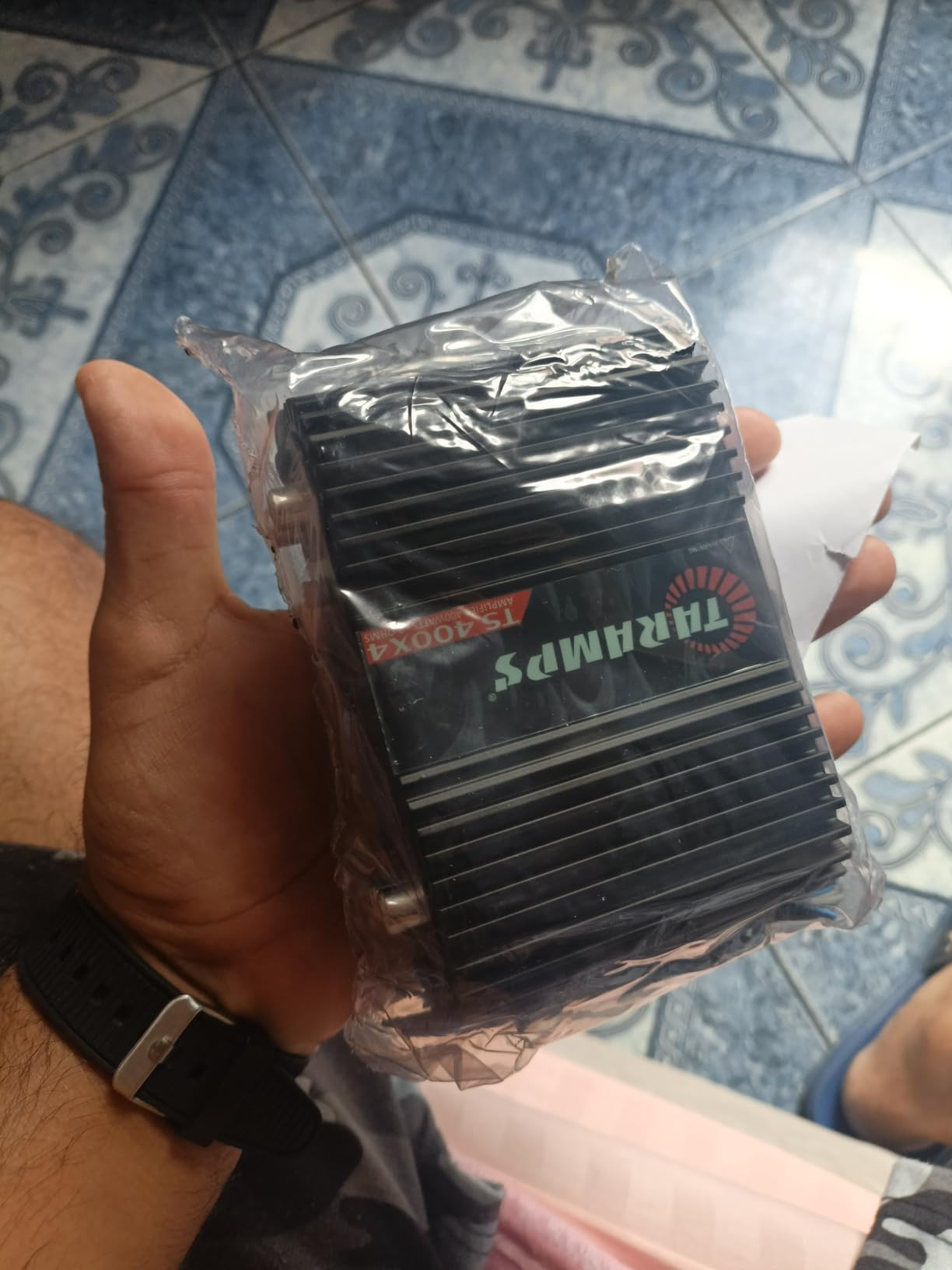 Taramps TS 400X4 Black 2 Ohms 400W RMS 4-Channel Car Audio Amplifier customer photo 1