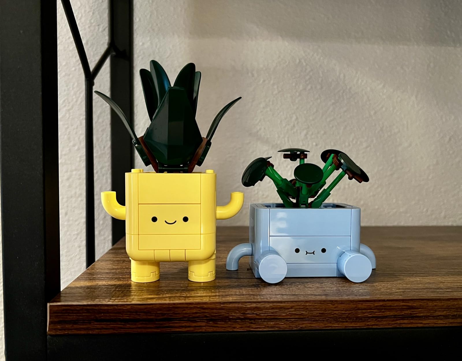 Botanicals Happy Plants Building Toy for Kids, Girls, and Boys 9+ - Playroom Decor for Desk or Shelf - Birthday Gift Idea for Young Gardeners - Artificial Indoor Plant for Play & Display - 10349 customer photo 1
