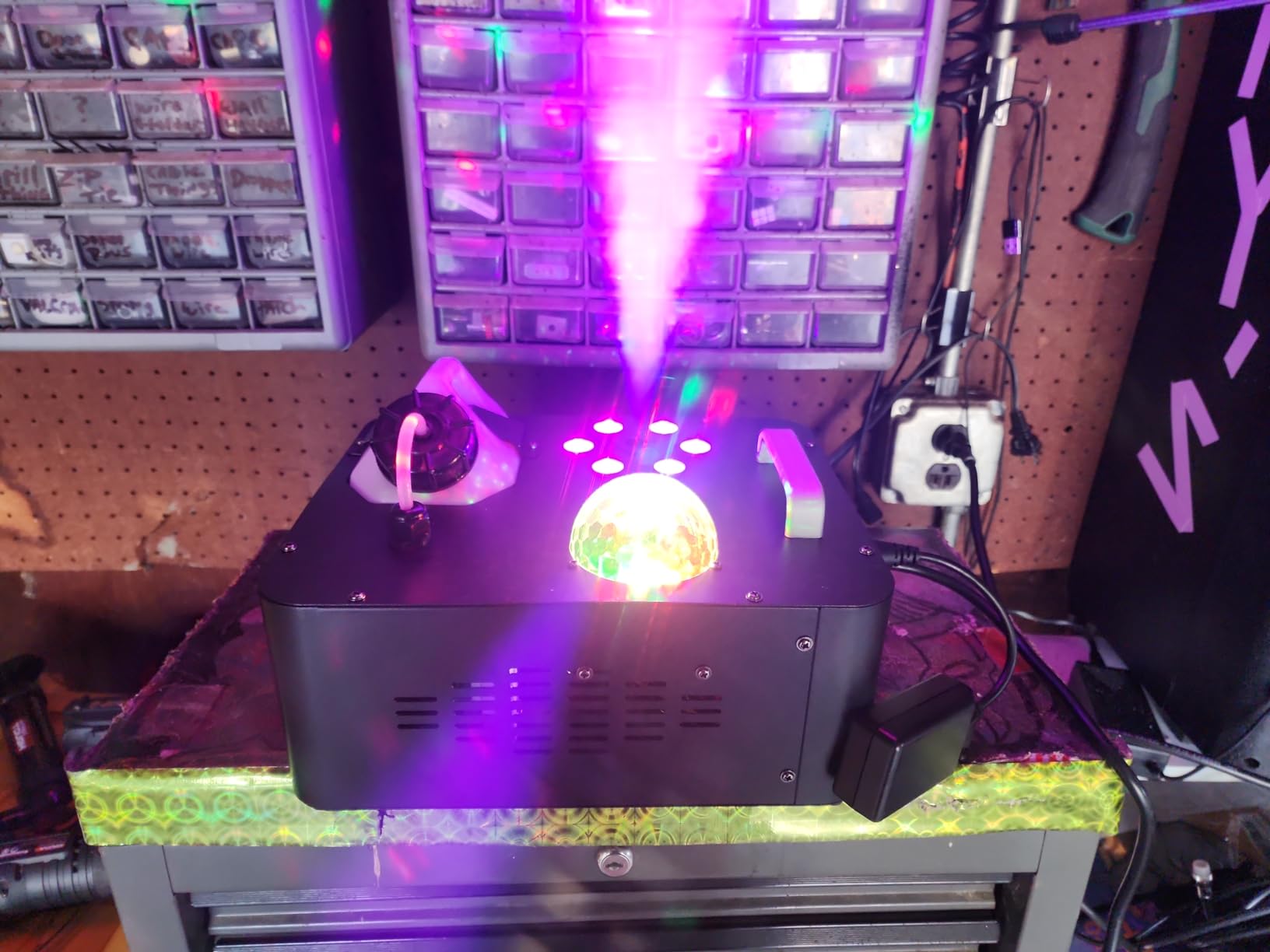 800W Fake Snow Maker Machine: Artificial Snow Machine by Wireless Remote Control - Portable Making Fake Snow Machines for Outdoors Indoor Stage Backyard Wedding Holiday Parties Photography Decoration customer photo 2