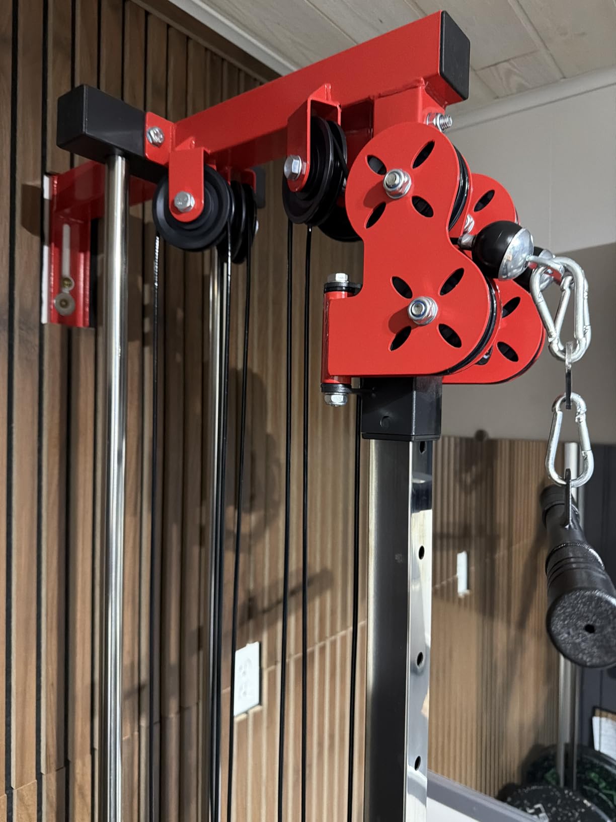 Mikolo Wall Mount Cable Station, Cable Crossover Machine with Dual Pulley System and 19/27 Adjustable Positions for Home Gym Fitness Equipment customer photo 2