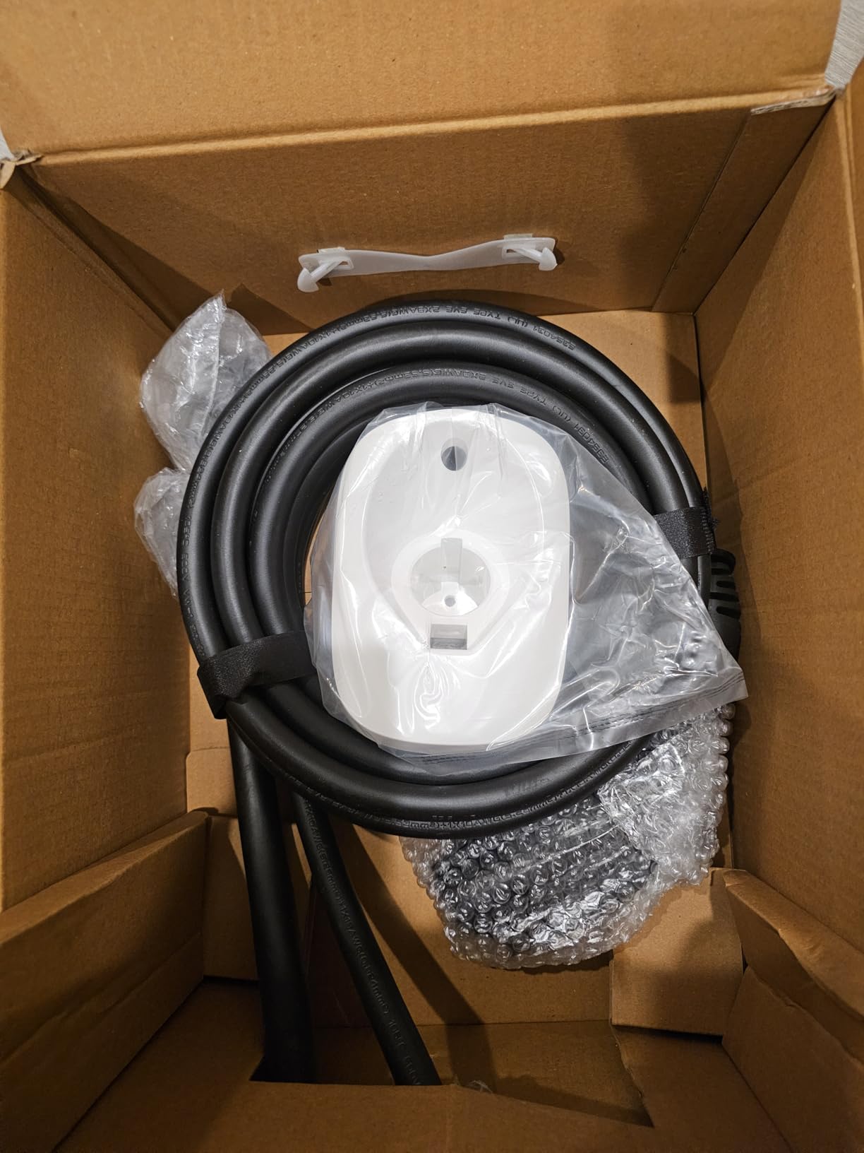 CleverCharge Level 2 EV Charger, 48A/240V, Hardwired, J1772 Connector | CleverKey AI, WiFi Enabled EVSE, UL & Energy Star Smart Charging System for Compatible Electric Vehicles with J1772 Port customer photo 2