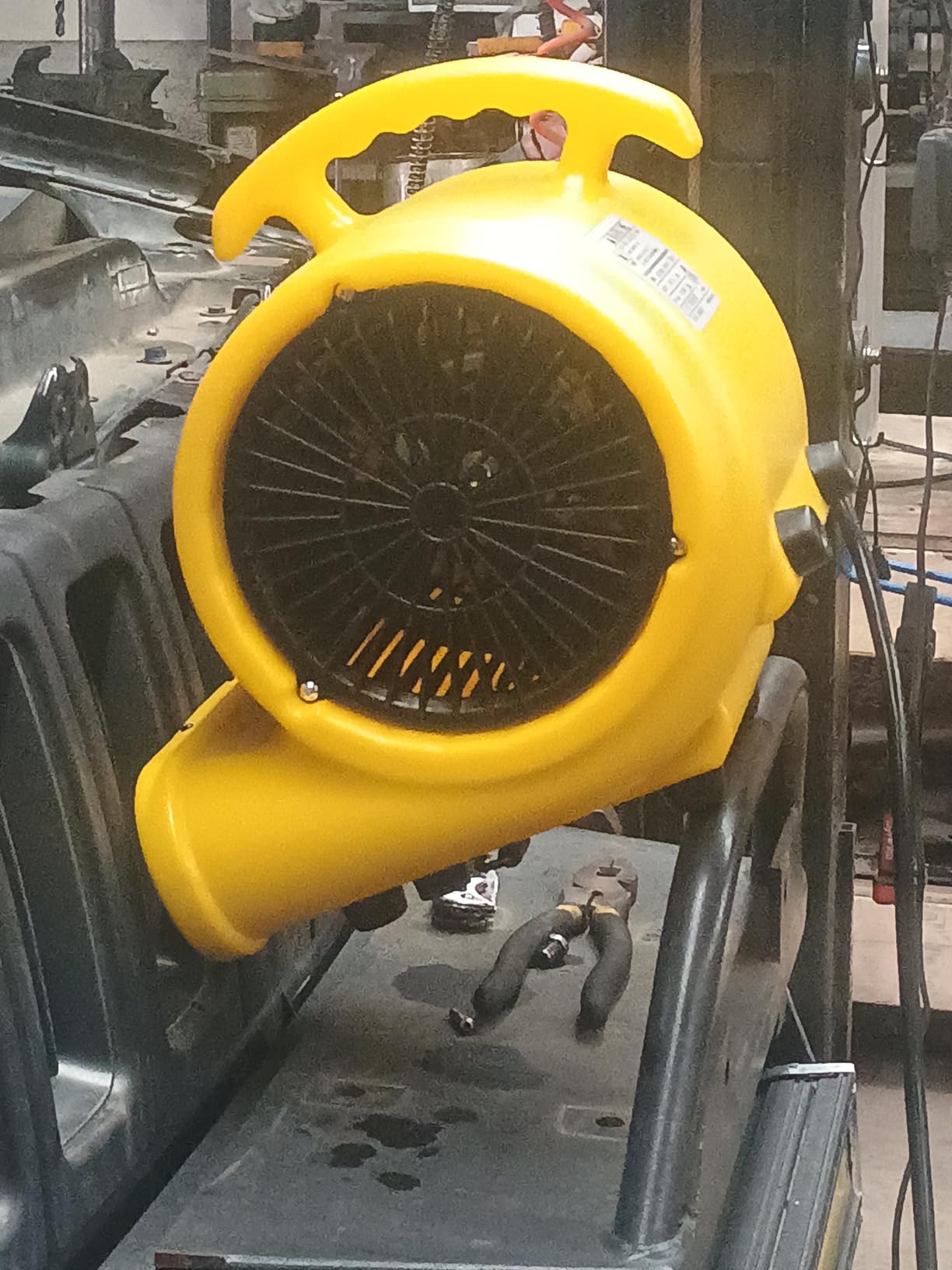 Air Mover Blower Fan, Industrial 1/3HP 1200CFM Monster Floor Blower Carpet Dryers - 3 Speeds Switch, 4 Adjustable Angles, 15FT Long Cord, Stackable - 2026 Upgraded customer photo 2