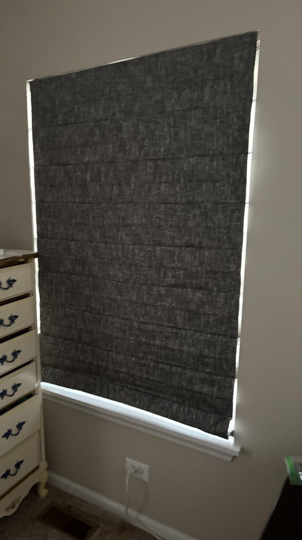 UNISHADES No Drill Cordless Roman Shades, Room Darkening, 34×48 in Beige | Cordless fabric shades with polyester material provide room darkening, easy installation without drilling customer photo 1
