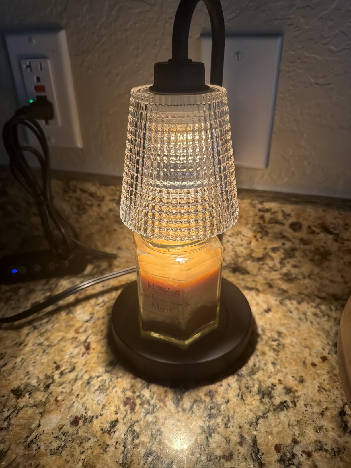 Candle Warmer Lamp with Timer Home Decor Birthday Gifts for Women | Dimmable Candle Warmer for Jar Candles, Height Adjustable Wax Melts Warmer, Room Decor House Warming Gifts New customer photo 2