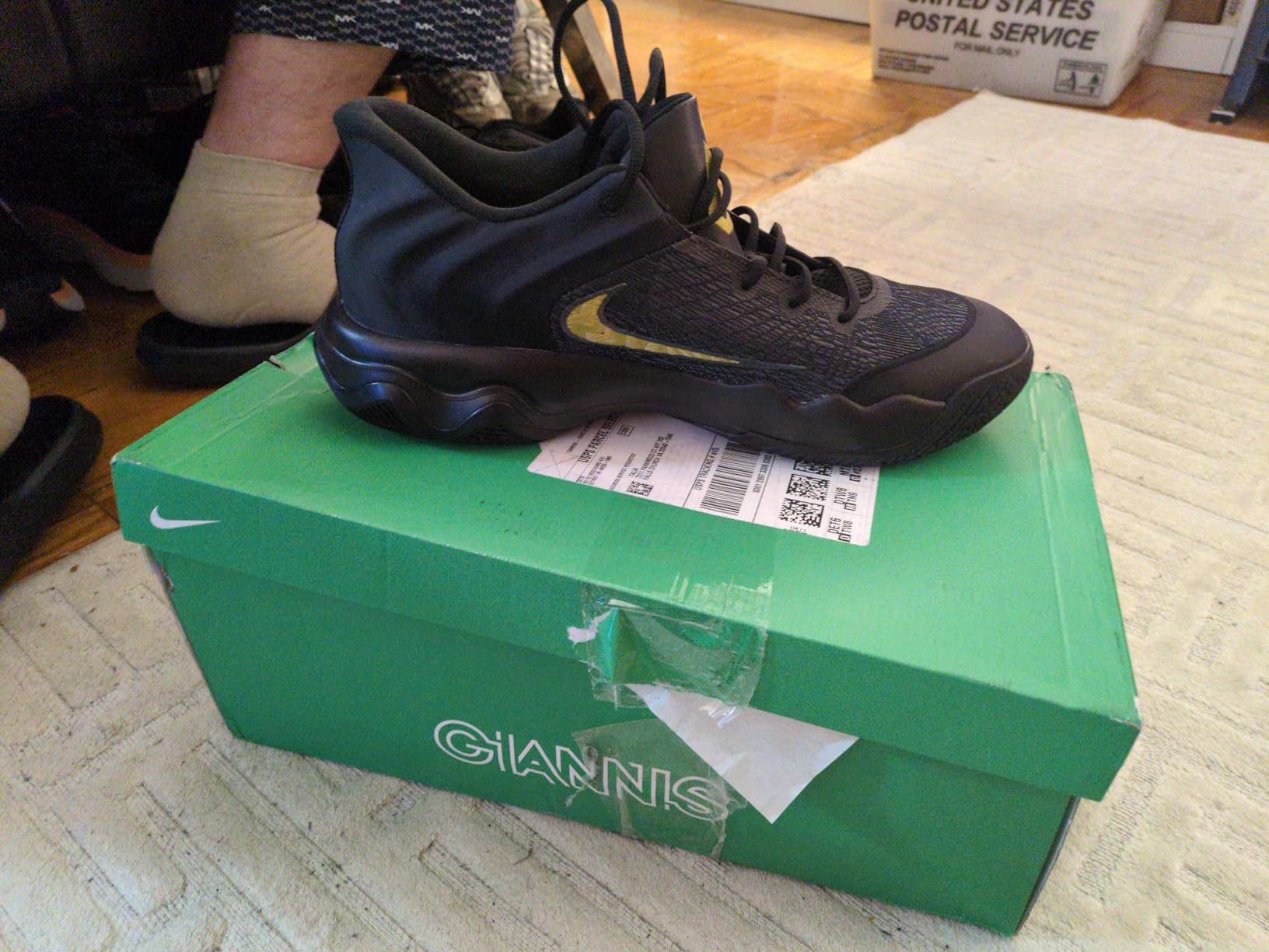Nike Unisex Adult Giannis Immortality 4 Basketball Shoes customer photo 2