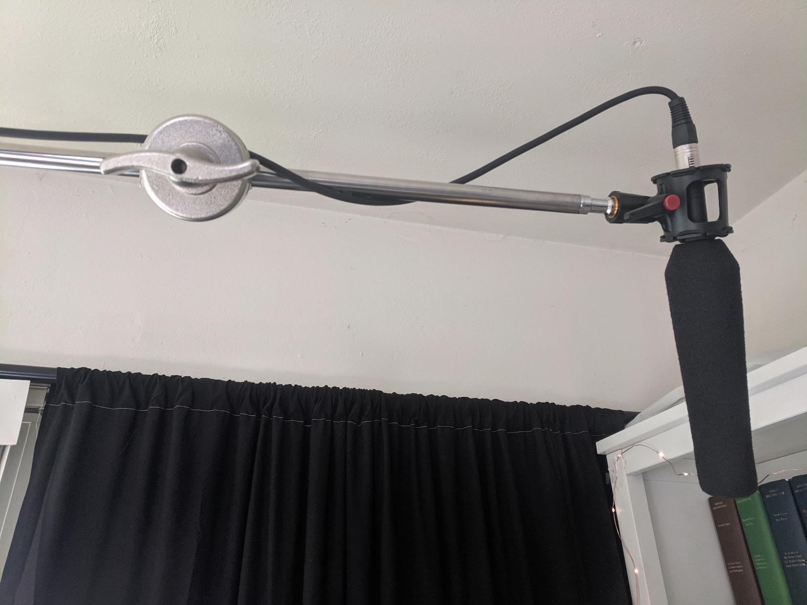 NEEWER Basics 100% Stainless Steel Heavy Duty C Stand with Boom Arm, Max 10.5ft/320cm Photography Light Stand, 4.2ft/128cm Holding, 2 Grip Heads for Studio Monolight Softbox Reflector, SC320 Lite customer photo 1