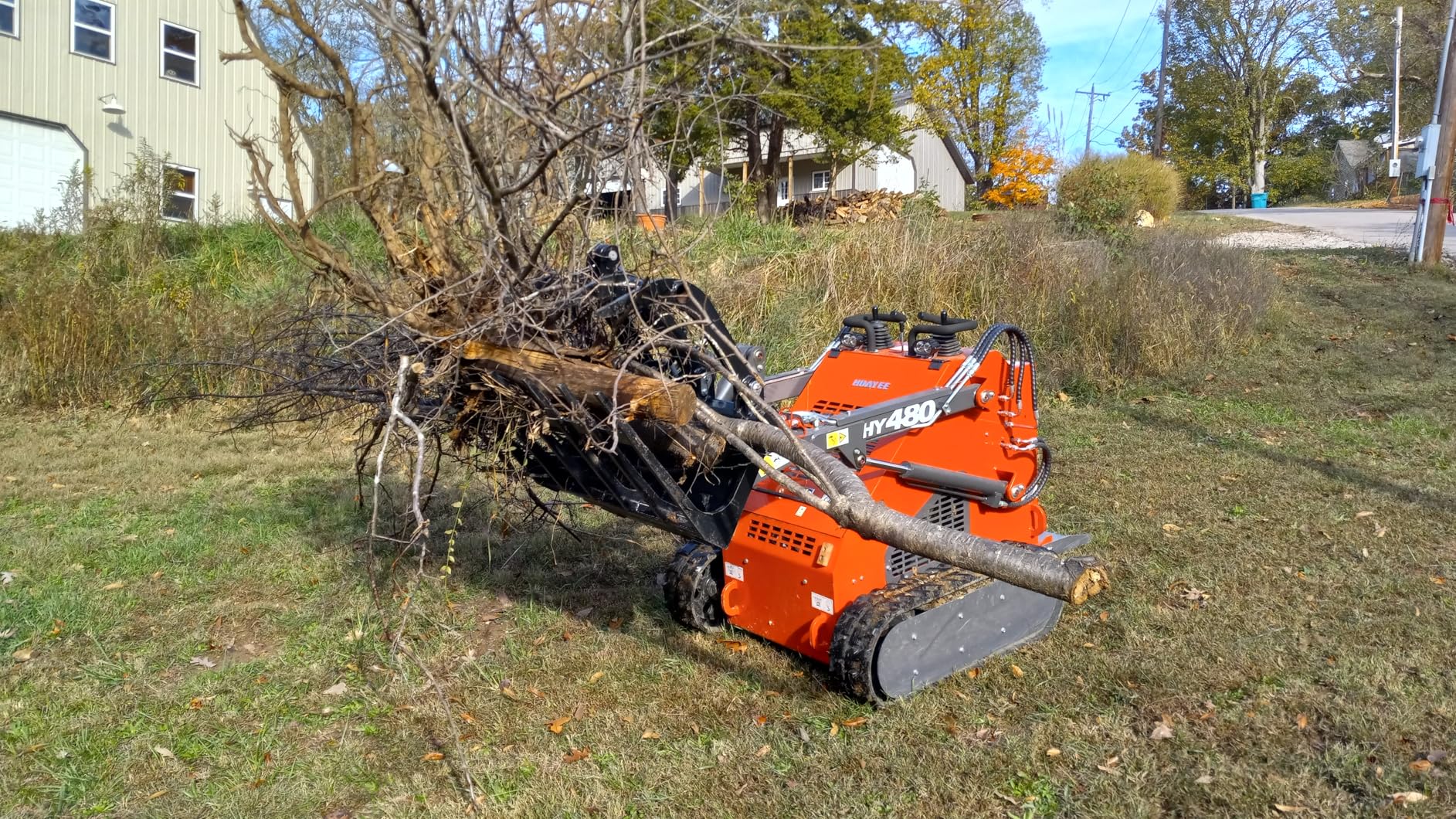 HY480C Mini Skid Steer Loader Stand-On Tracked 1234 lbs with Bucket | 23HP V-Twin Gas Engine, 3-Pump 3-Valve Hydraulic System, 1765 lbs Max Lift Capacity, Tracked Compact Utility Loader customer photo 2