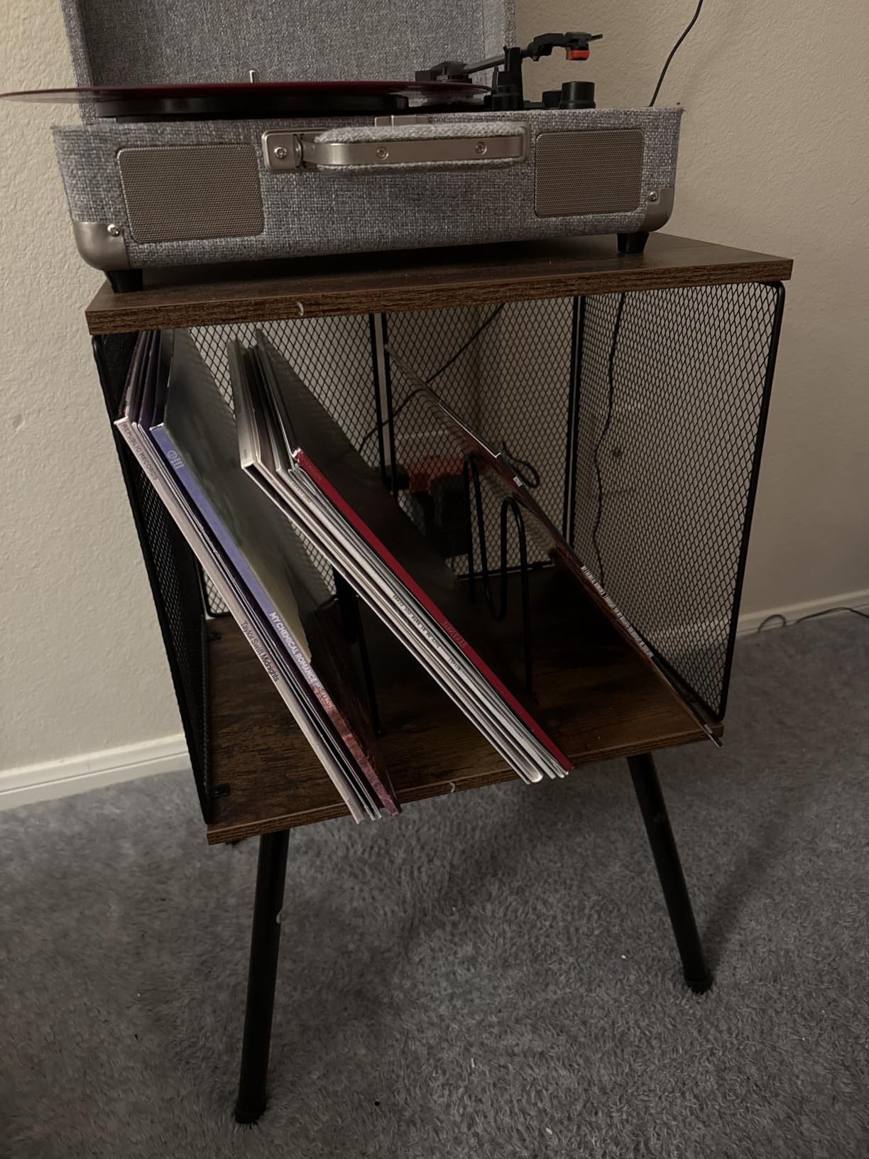 X-cosrack 3-Tier Record Player Stand, Turntable Stand with Storage up to 200 Albums, Corner Vinyl Record Holder with Adjustable Divider, Mid-Century Record Table Vinyl Storage for Bedroom Living Room customer photo 2