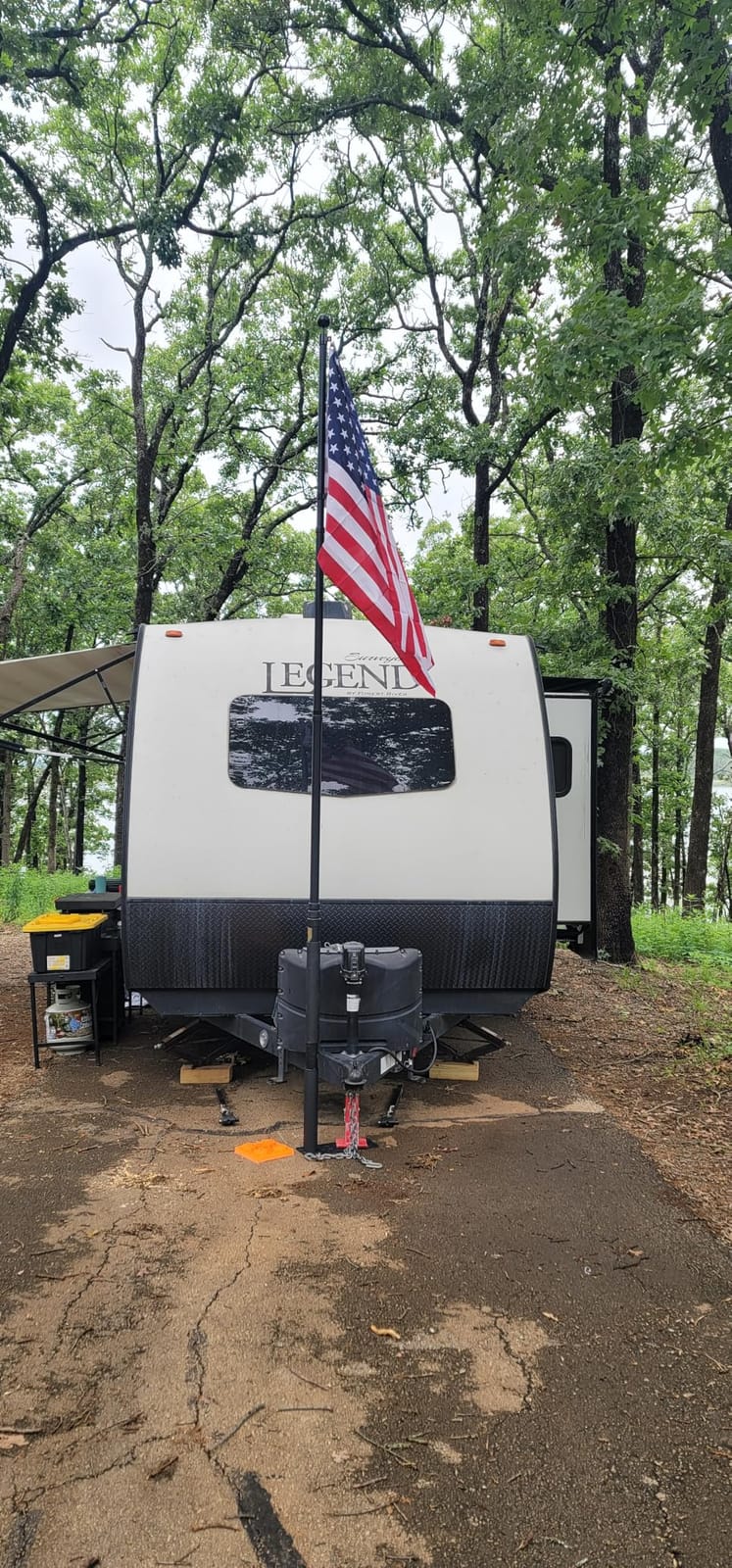 20FT Telescoping Flag Pole for Outside House, Extra Thick with US Flag | Smooth Telescopic, Tangle-Free Dual Flag Design, In Ground Outdoor, Residential & Commercial, Complete Hardware, Easy Install customer photo 2
