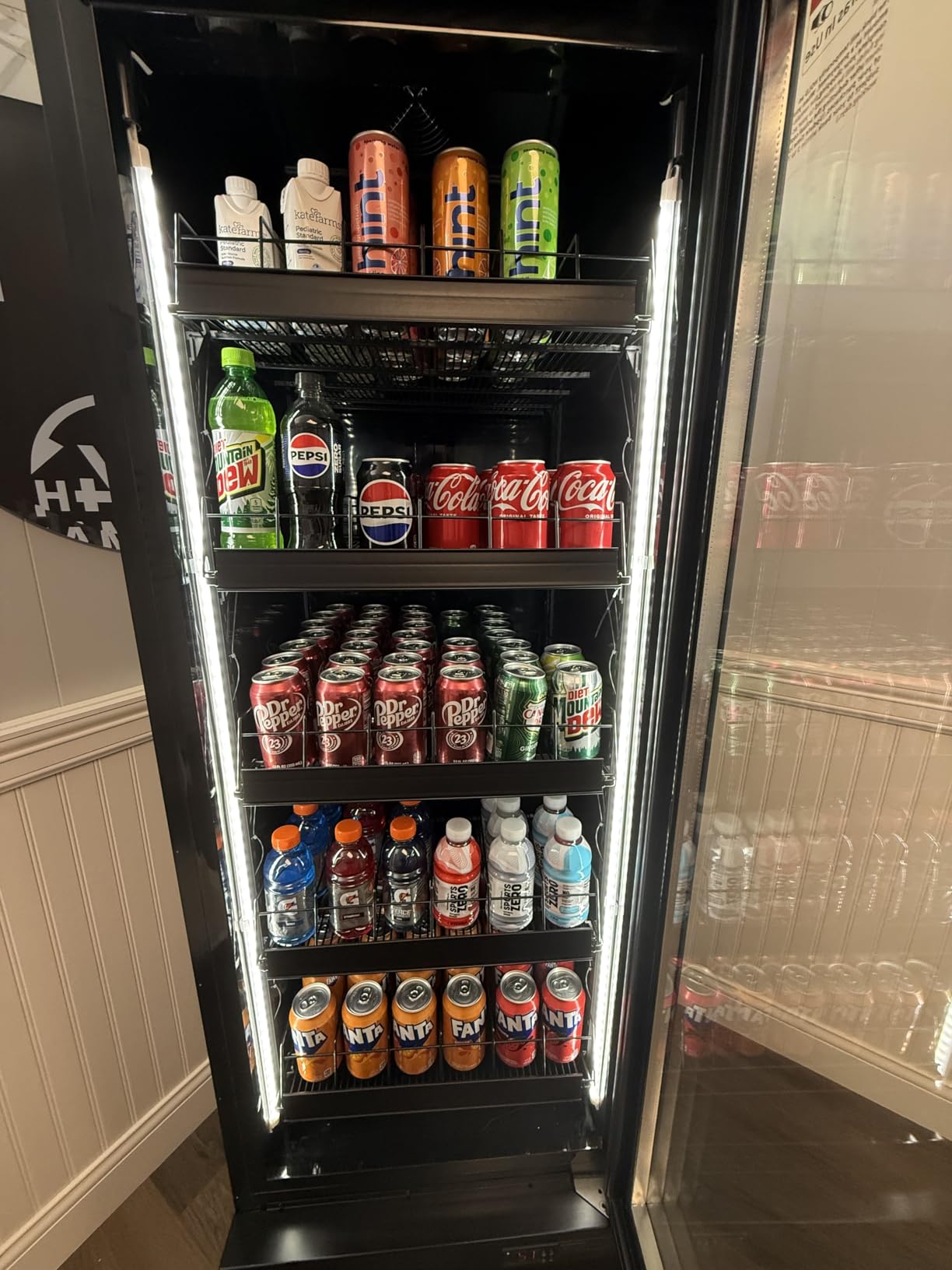 HAHA Smart Vending Machine, Commercial Refrigerated & Freezer Vending Machine with Touch Card Reader, Cashless Self-Service for Ice Cream, Frozen Food, Drinks customer photo 1