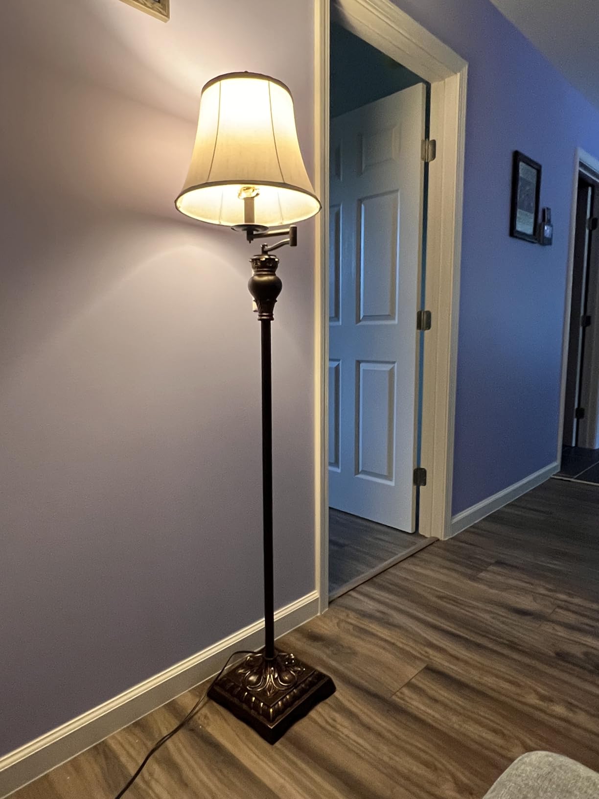 PARTPHONER Vintage Floor Lamps for Living Room, Traditional 350 Degree Adjustable Swing Arm Farmhouse Floor Lamp for Bedroom, Rustic Standing Lamp Pole Lamps for Reading, Home Decor and Office, Bronze Gold customer photo 2