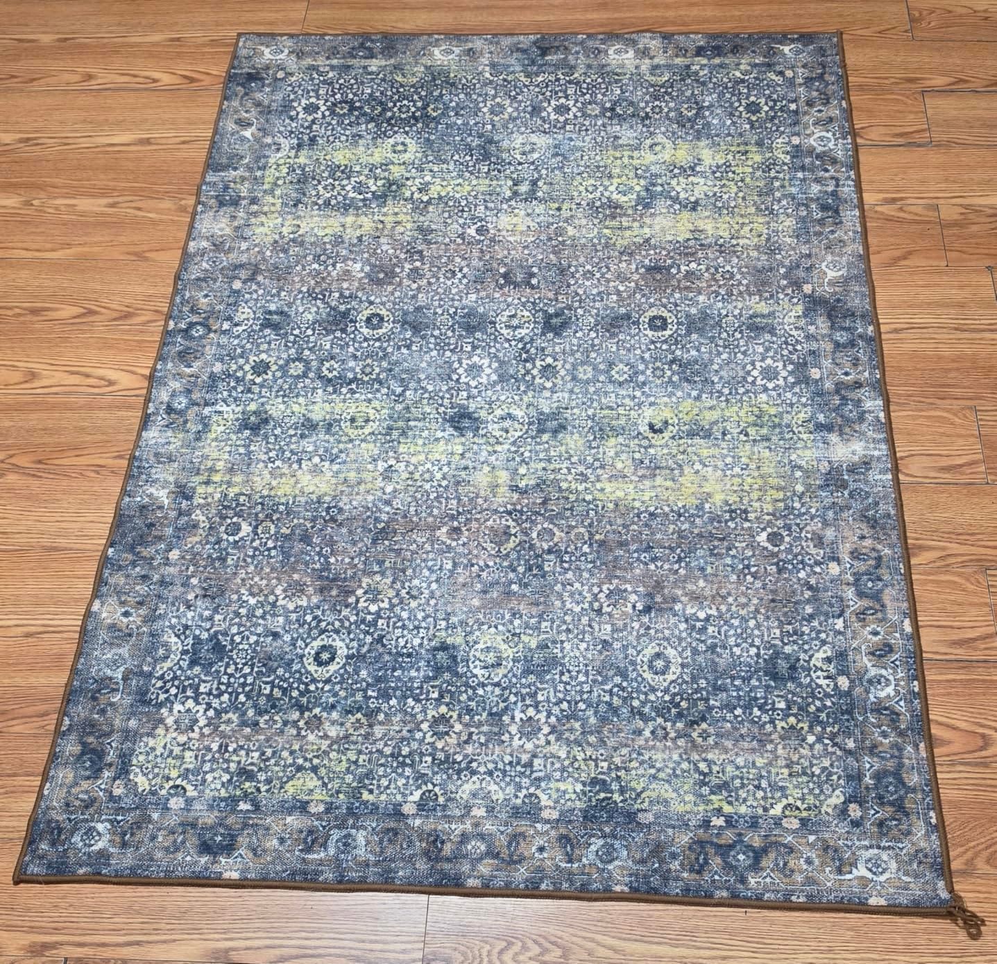 Washable Area Rug 5' x 7' Vintage Traditional Persian Mat - Foldable Distressed Non-Slip Machine Washable Carpet for Living Room Bedroom Kitchen Home Decor - Graphite and Mist customer photo 2