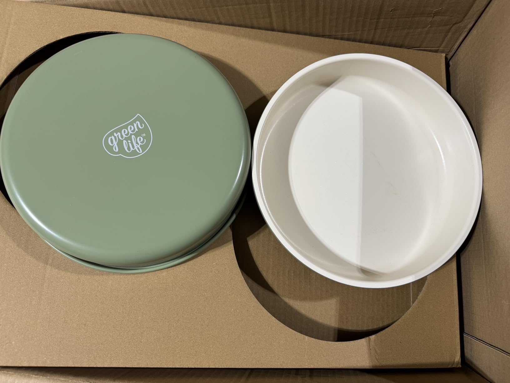 GreenLife 6 Piece Ceramic Nonstick Oven Bakeware Set, Sage | PFAS-Free Ceramic Nonstick, Baking Set, Cookie Sheet, Loaf, Cake & Muffin Pans, Easy Release, Dishwasher & Oven Safe to 450F customer photo 2