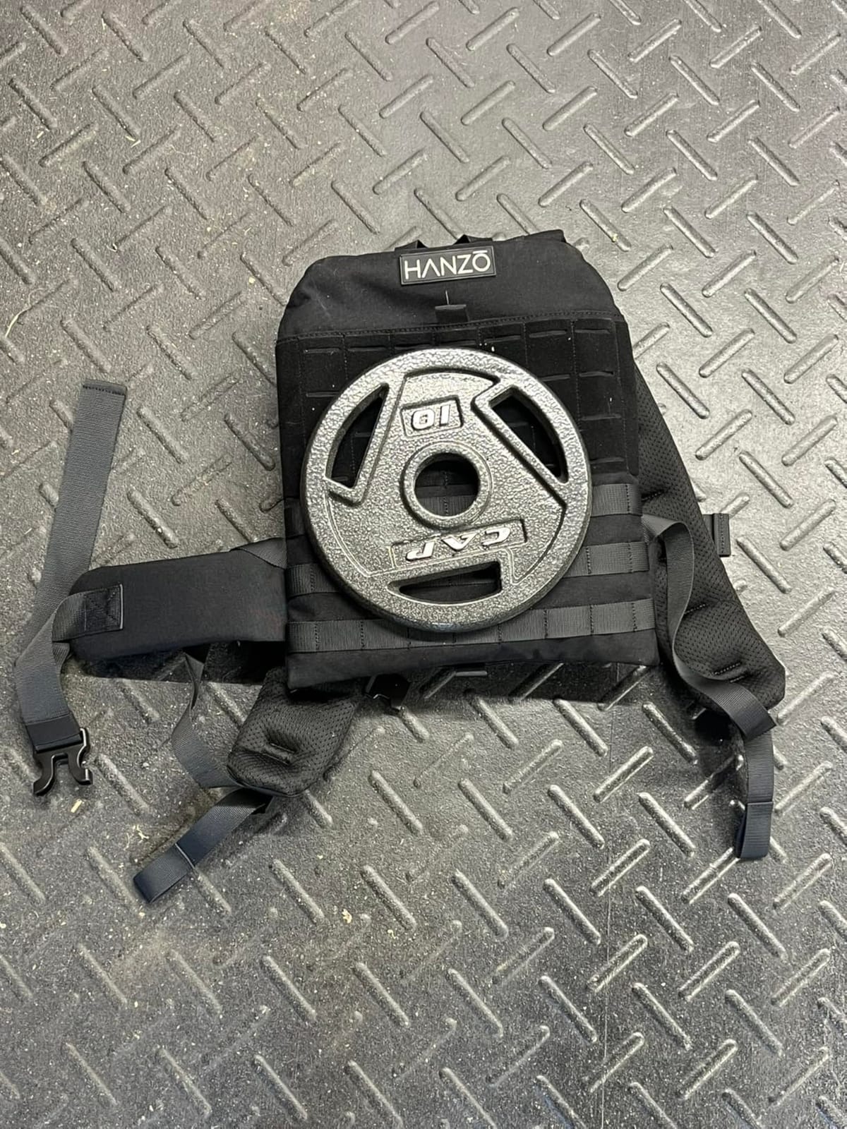 Hanzo Rucking Backpack Slim Profile Weighted Rucksack with Lower Back Support, holds two 10x12in plates, MOLLE customer photo 2