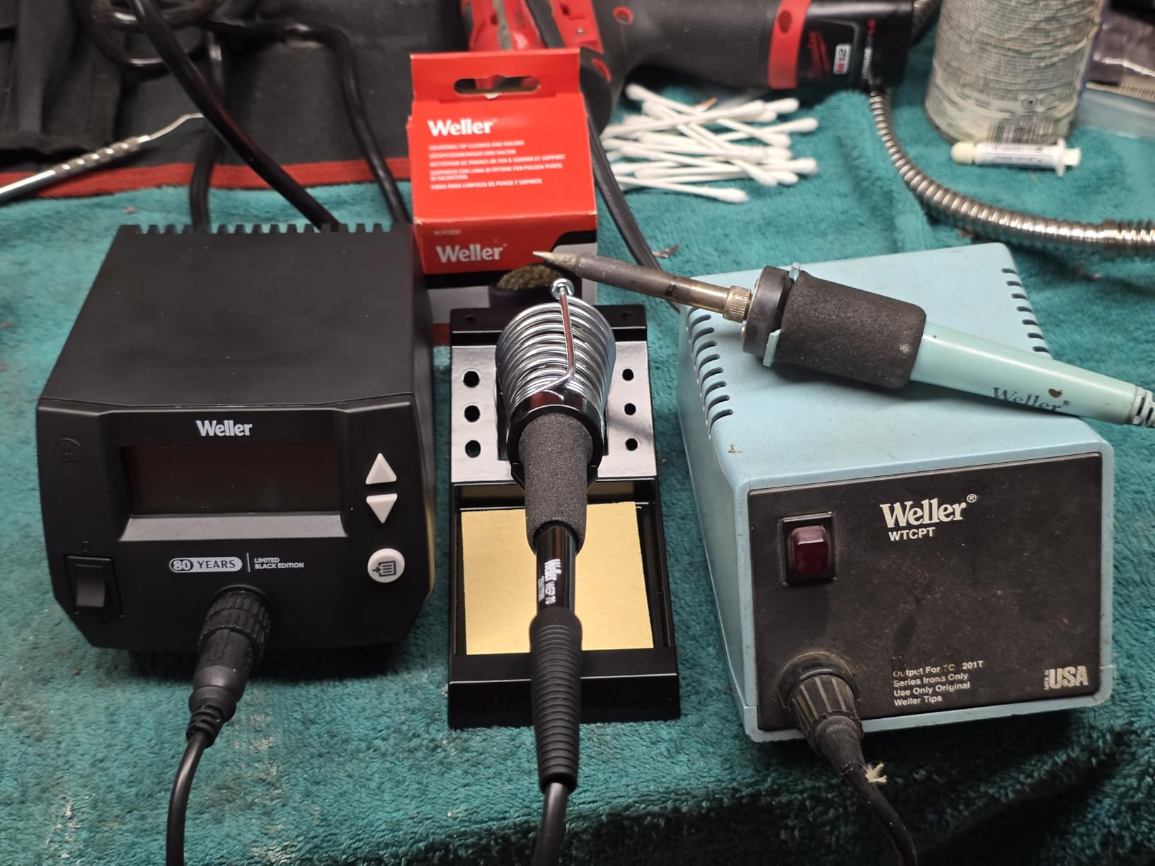 Weller 80th Anniversary Black Series WE1010 120V Soldering Station | WE1010BLACK customer photo 1