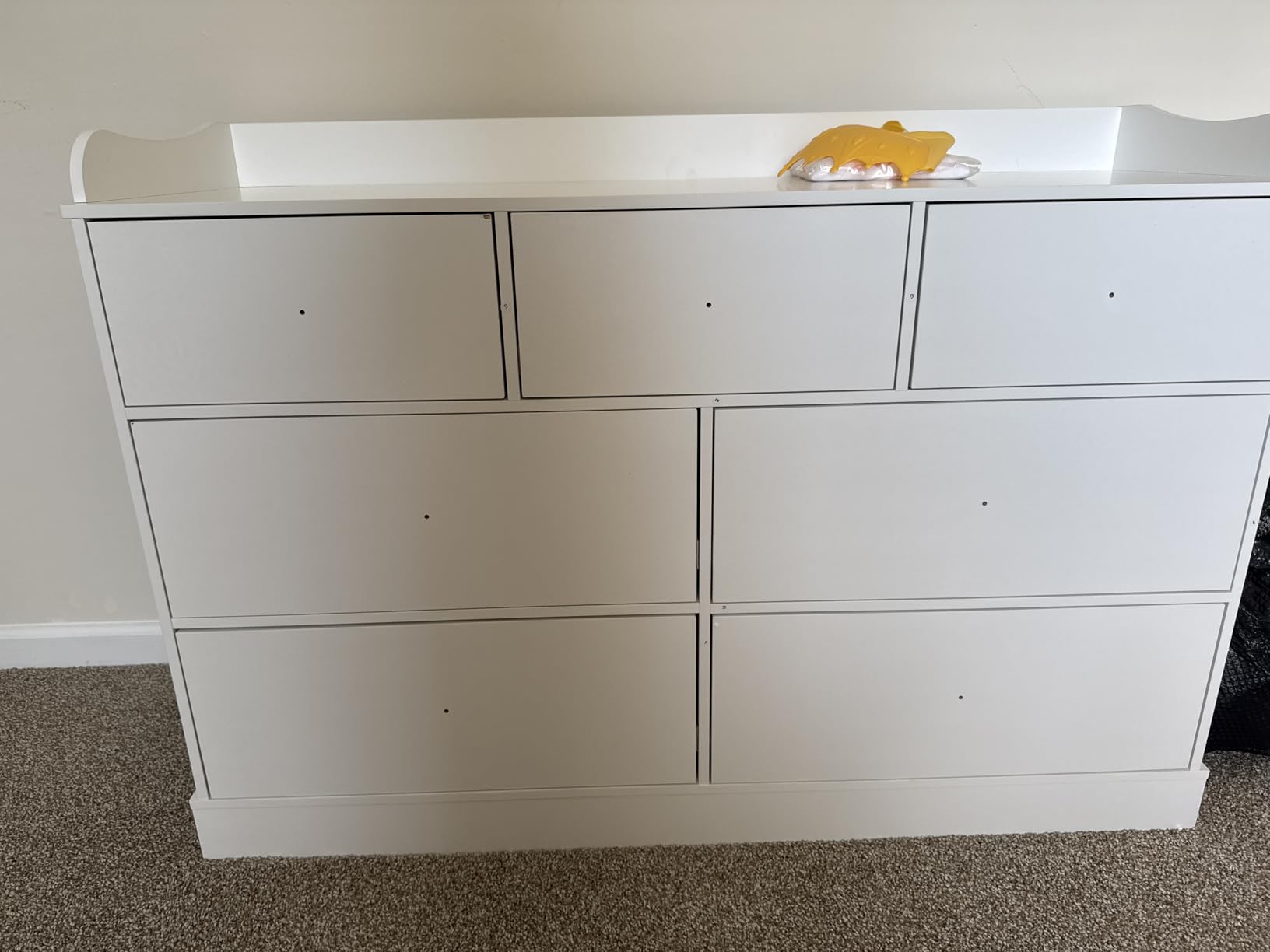 Vabches Kids Dresser Cabinet with 7 Drawers, Changing Table for Nursery, White Chest of Drawers, Baby Dresser, Kids Bedroom Furniture, Nightstand for Child's Room, White customer photo 1