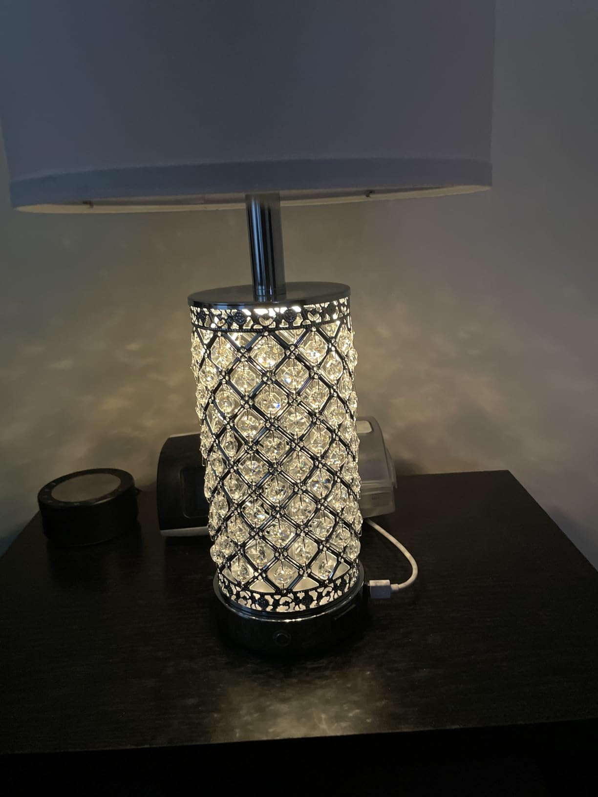 SAIWEYA Crystal Table Lamps Bedside for Living Room Bedroom with USB Ports | 3-Way Dimmable Touch Control, Night Light for Nightstand Bedside Lamp, AC Outlets, White Fabric Shade, 27in Morden Lamp customer photo 1