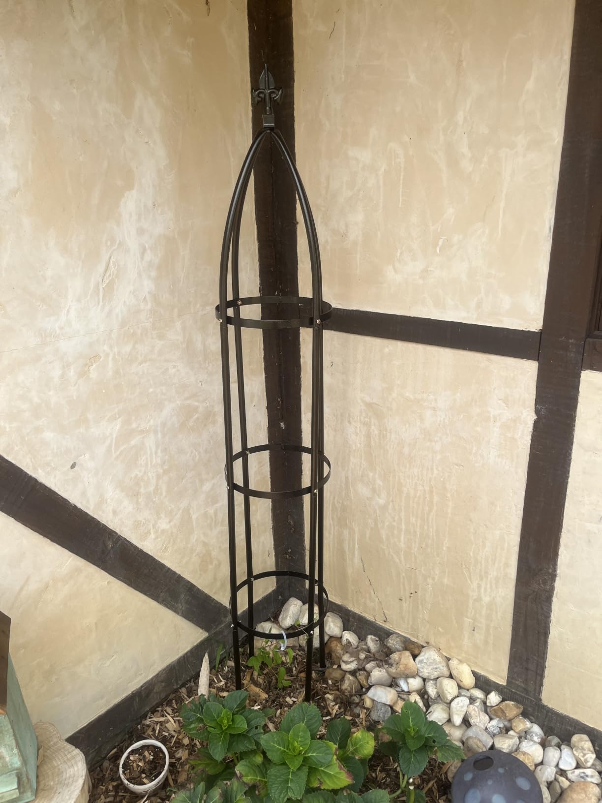 Garden Obelisk Trellis 100% Metal Heavy Duty 5.5 ft for Climbing Vines | Upgraded 16mm Thick Steel Tubes Bronze Rustproof Tower customer photo 2