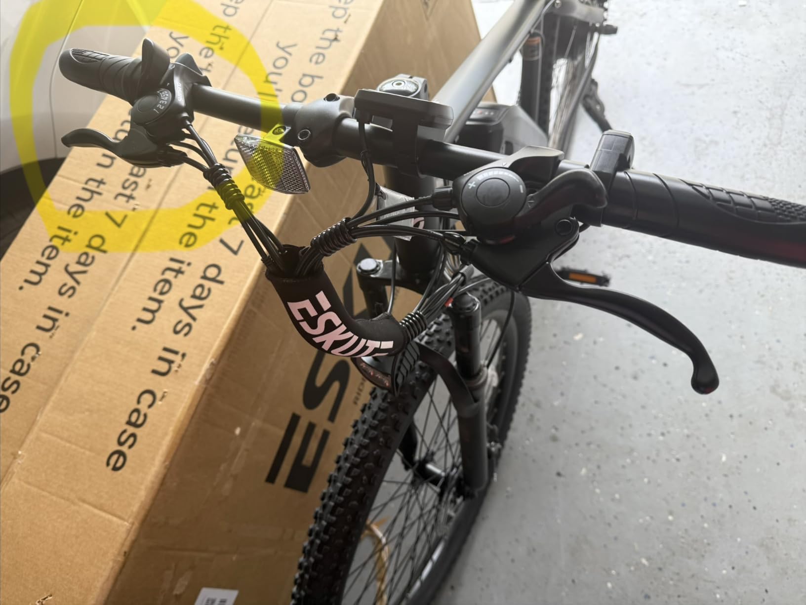 M200 Electric Bike for Adults - 21-Speed Gear 27.5