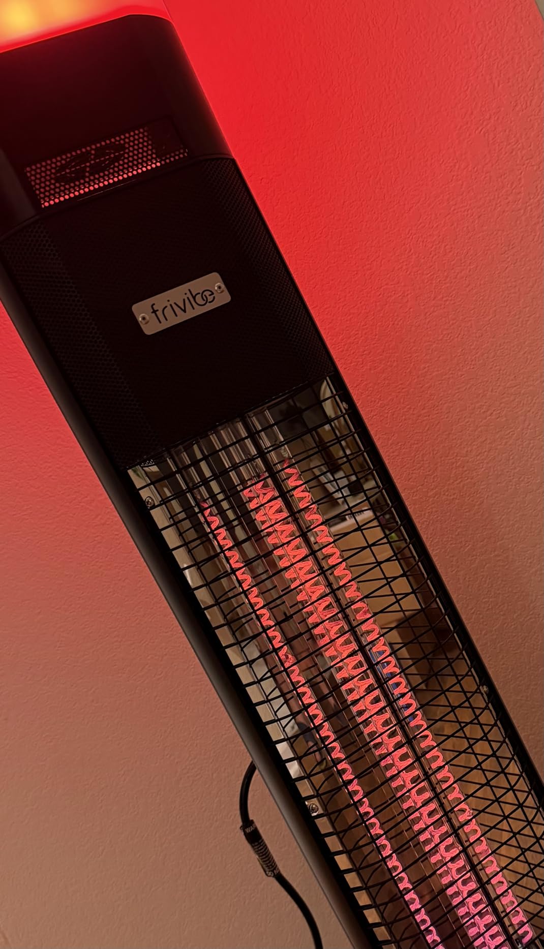 Electric Infrared Patio Heater, Built-in Speaker & 16-color Mood Lights, 43 inch, IP65 Waterproof customer photo 1