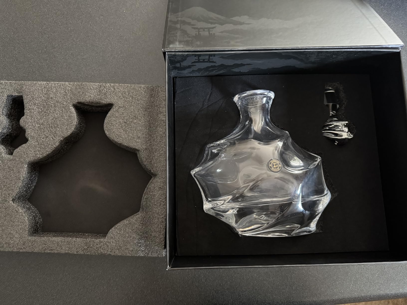 TsukiGlass Storm Japanese Crystal Whisky Decanter, 750ml, 100% Ultra Clarity Lead-Free Crystal customer photo 1