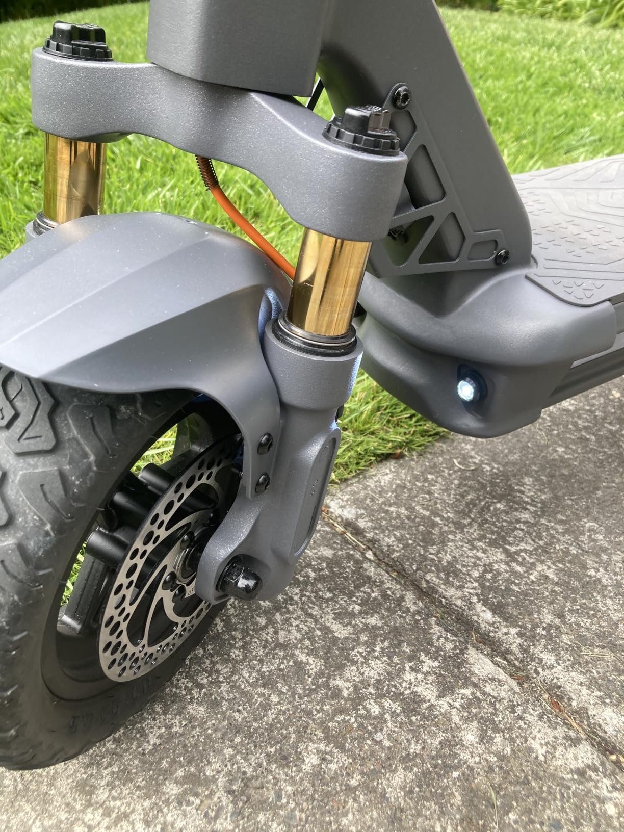 Electric Scooter- Electric Scooter for Adults,1000/1600W Peak,up to 25-31MPH,25-50Miles Range,220-330lb Load,Foldable E-Scooter for Adult Teens with Damping Adjustable Suspensions,Turn Signals customer photo 2
