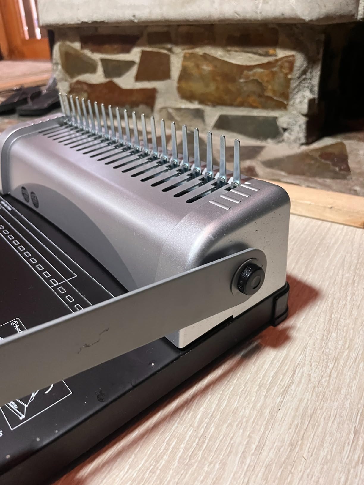Cinch Book Binding Machine with Slide Ruler Compatible with Wire or Spiral Coils, Make Professional Thick Books,Notebooks,Calendars and More customer photo 3