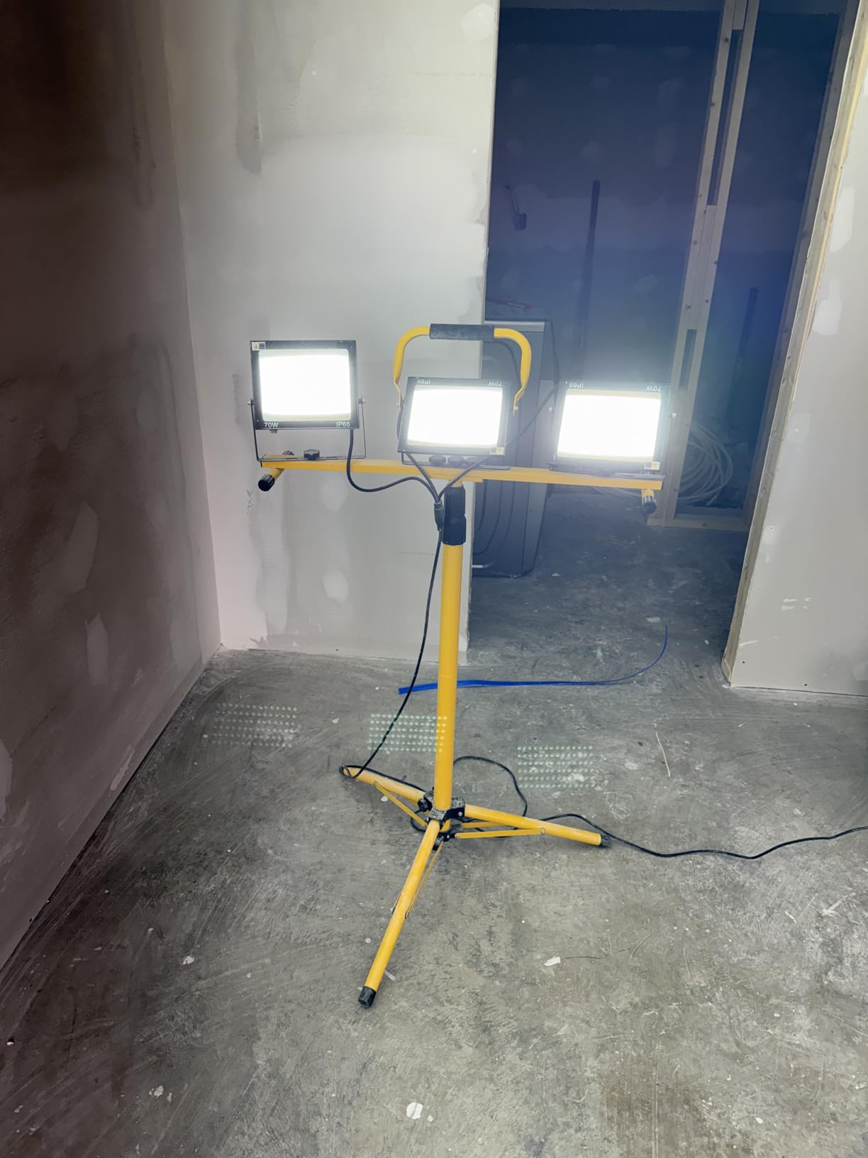 21000Lumen LED Work Lights with Stand, 3Head Portable Work Light 16ft Cord | IP66 Waterproof Tripod Outdoor Work Light, 44.1-67