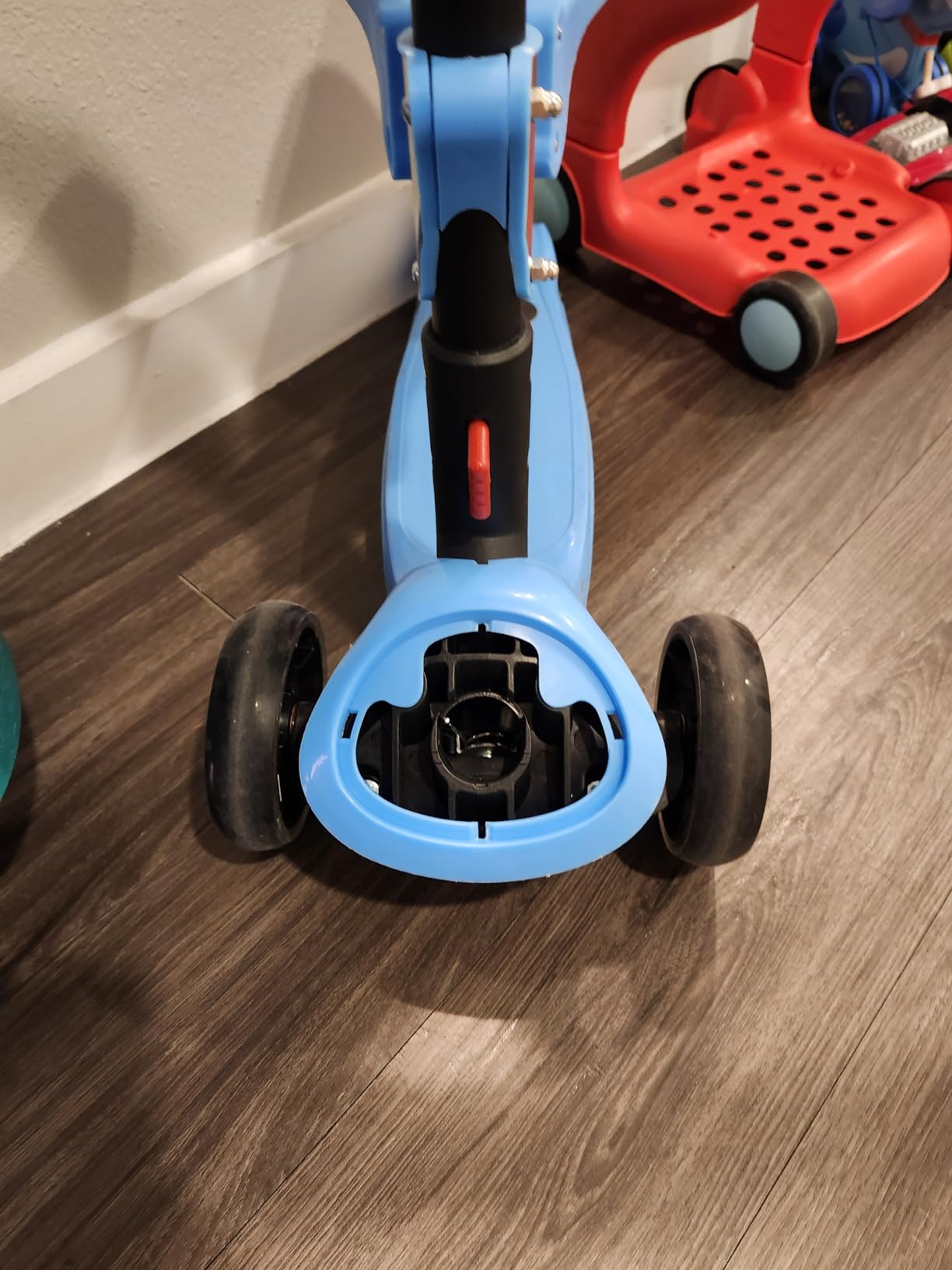 SKIDEE Kick Scooter for Kids Ages 3-5 | Foldable 3 Wheel Scooter with Lean-to-Steer, Adjustable Height, Removable Seat & LED Light Wheels | Toddler Scooter Up to 12 Year Old Boys/Girls customer photo 2