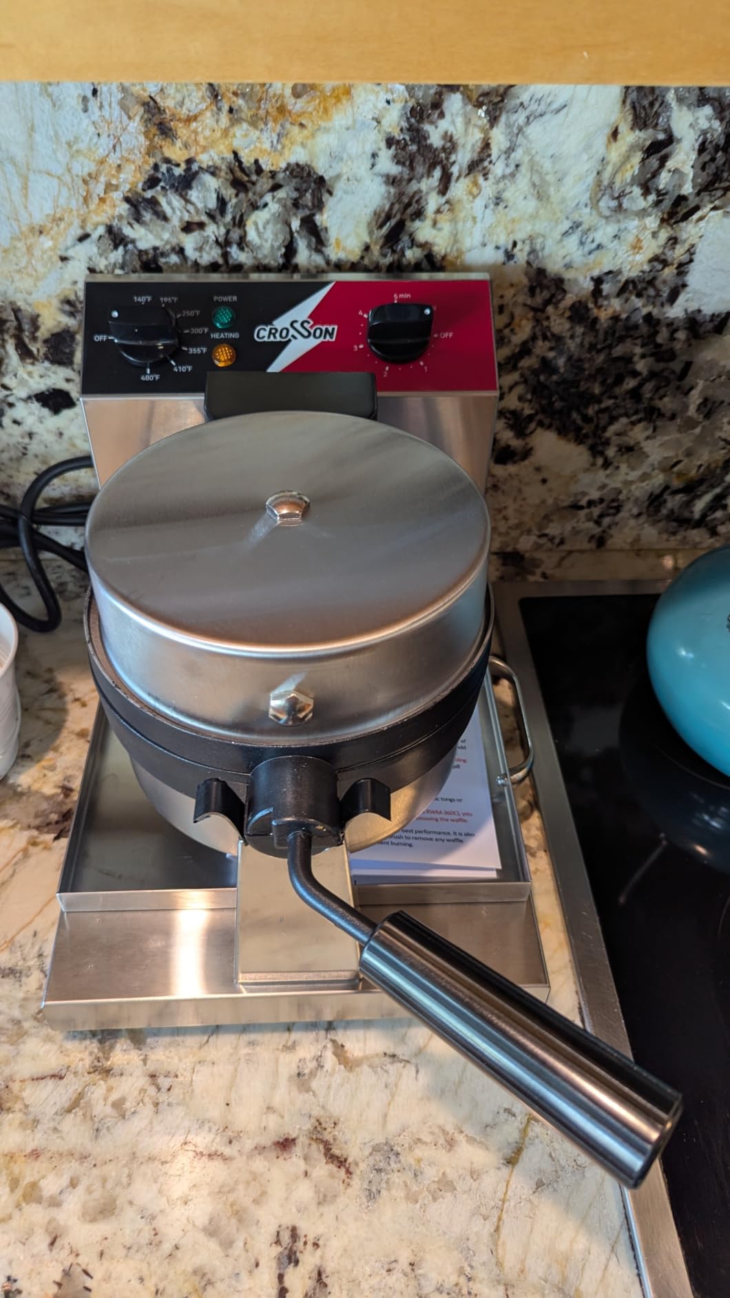 CROSSSON Commercial Waffle Maker,Professional Round Belgian Waffle Maker Rotating 180° Non-Stick Plate Machine with Temp and Time Control for Restaurant Bakeries Kitchen 120V/1300W customer photo 1