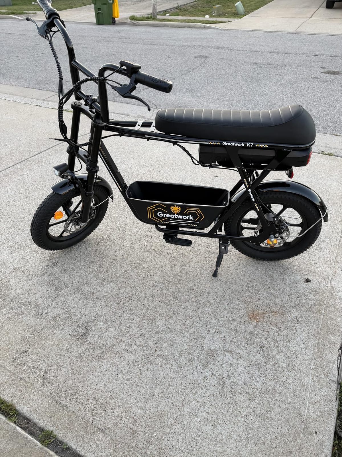 GREATWORK Peak 1200W/1500W Electric Scooter with Seat, 480Wh/720Wh Battery, 30/45 Miles Range, 20MPH/25MPH Top Speed, 16x3.0 Fat Tire Electric Motorcycle customer photo 1
