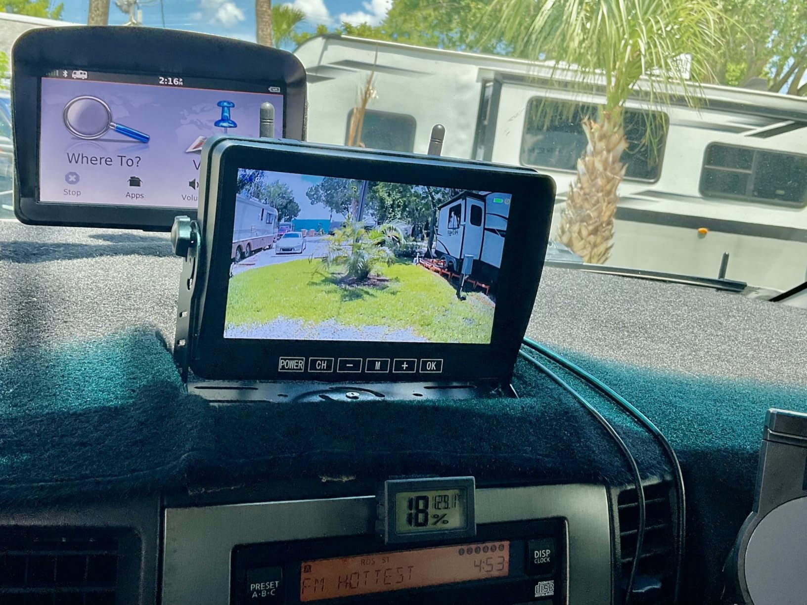 Dual Magnetic Wireless Backup Camera with 7
