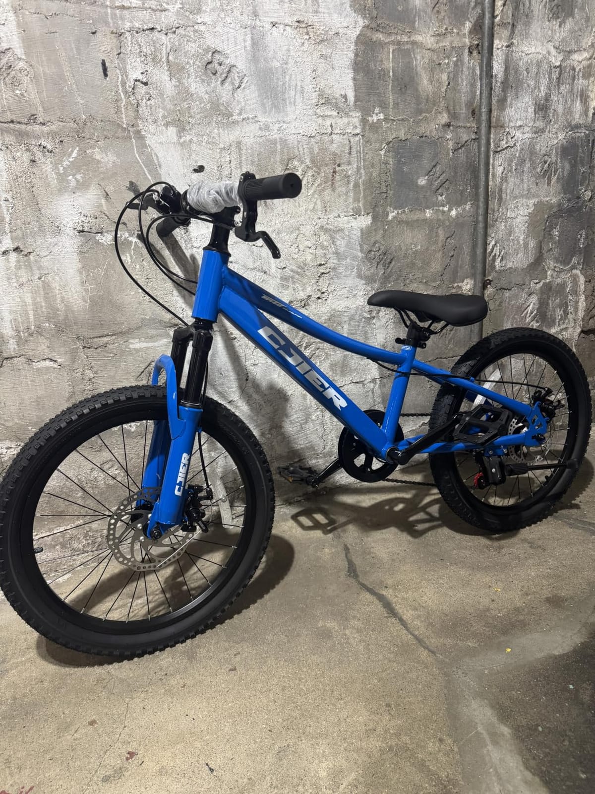 Pipleo 20/24 Inch Kids Mountain Bike, Bike 7 Speeds, Bikes for Kids 6-14, Girls Boys Bike with Suspension Fork, Dual-Disc Brake, Anti-Slip Butyl Tires customer photo 2