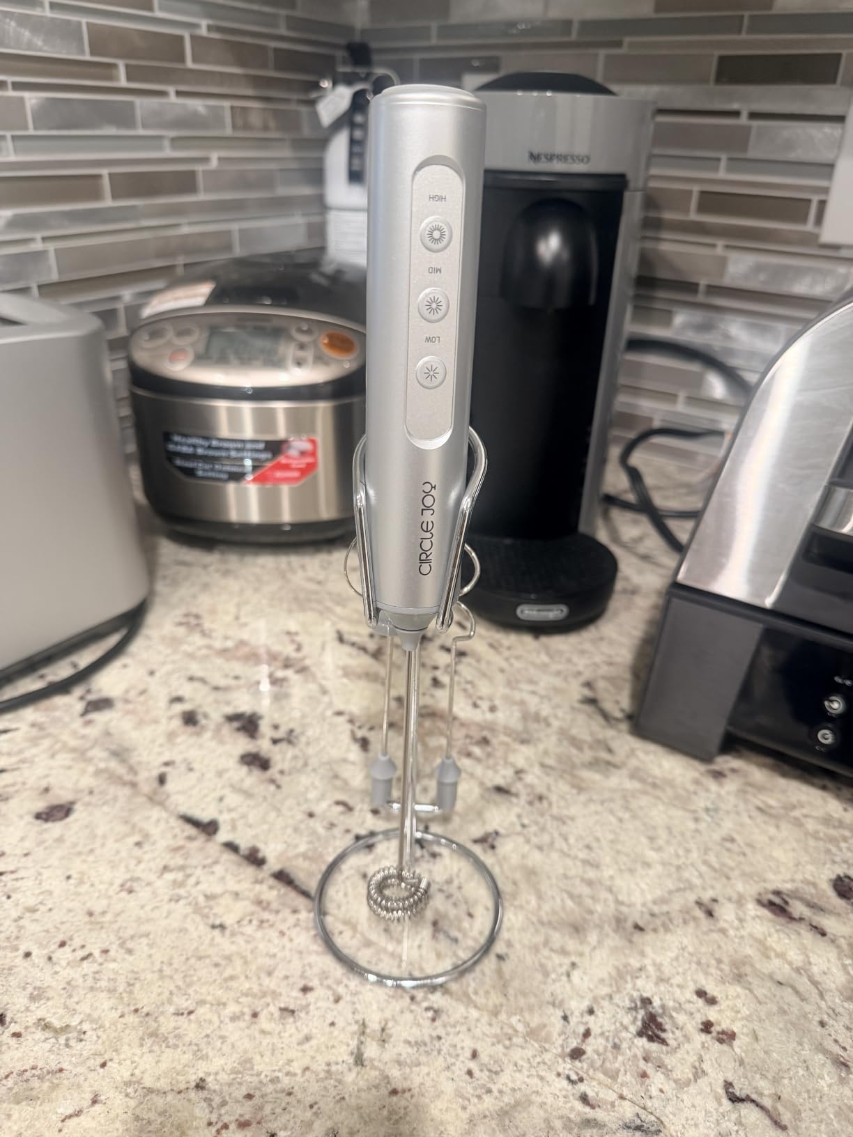 Circle Joy Rechargeable Milk Frother with Stand, Handheld Electric Foam Maker 3-Speed with 2 Whisks, USB-C Charging, 8000RPM Motor for Lattes, Cappuccino customer photo 1