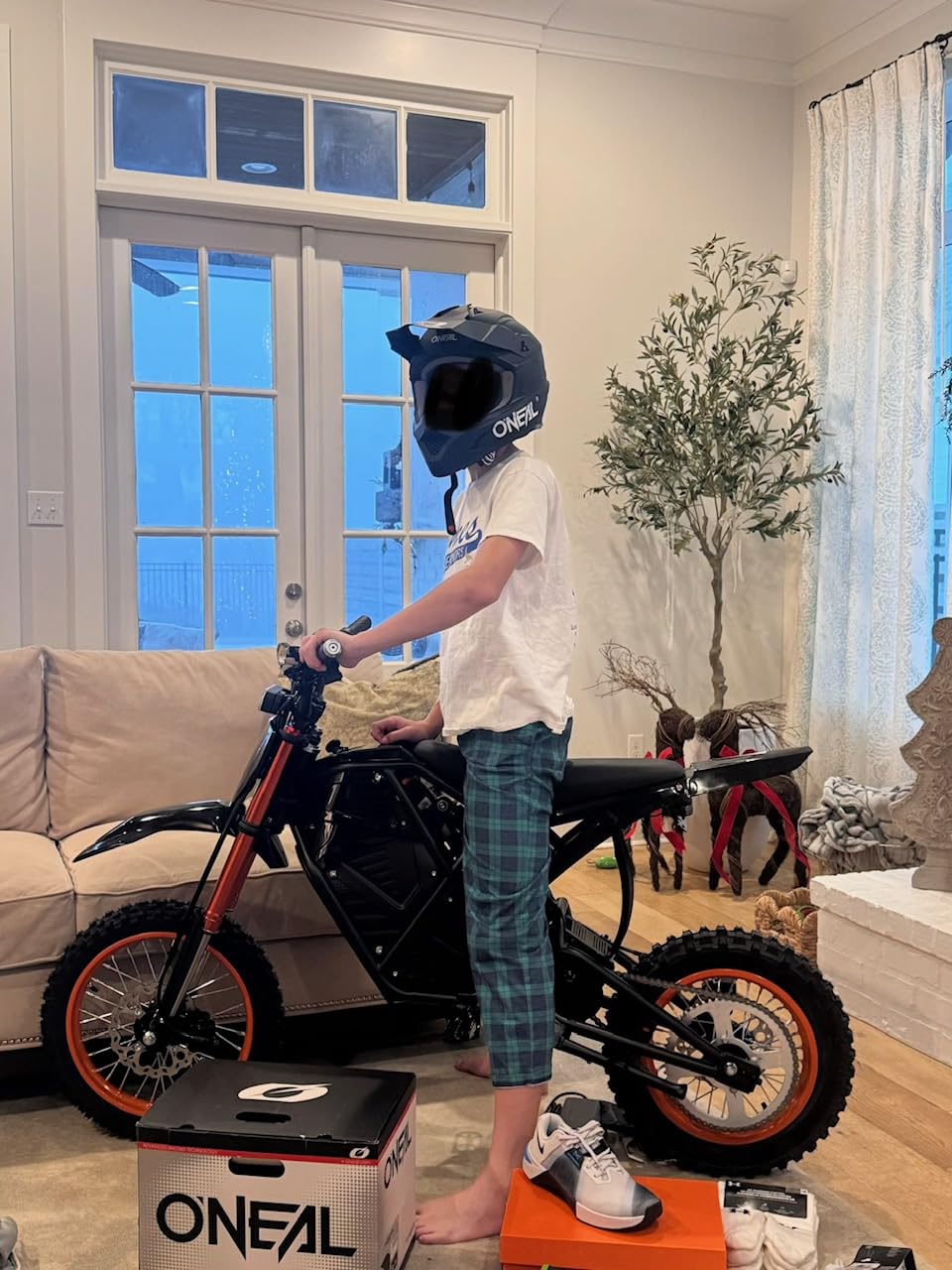 ESKUTE Electric Dirt Bike for Teens Adults, Mid-Drive Motor 3500W Peak, Electric Motorcycle 48V23Ah Battery, 53-Mile Range, 38-46mph, Hydraulic Nitrogen Dual Shock Absorbers customer photo 2