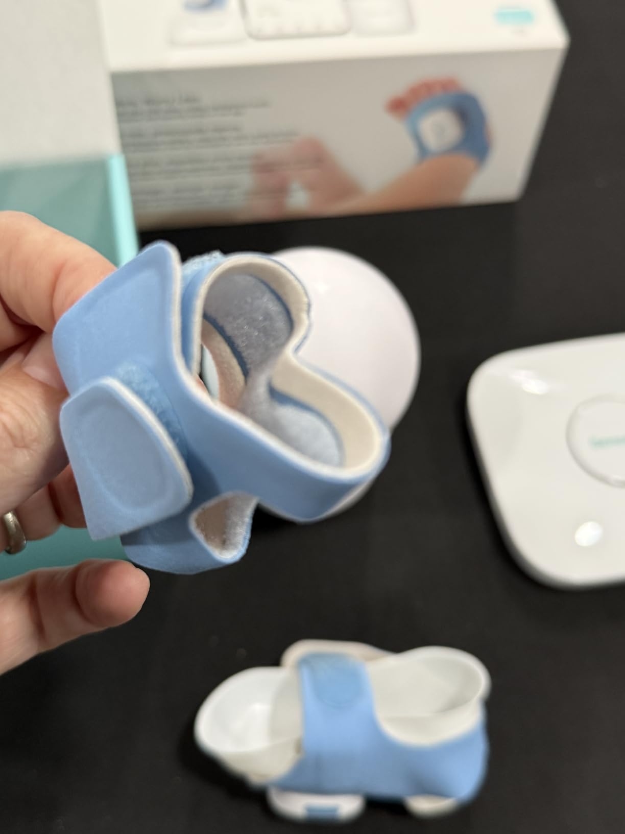 Smart Baby Sock Shoe 2 Bundle - Heart Rate & Sleep Pattern Tracking with 2.5K HD Video Camera, AI Cry Detection & Audio customer photo 1