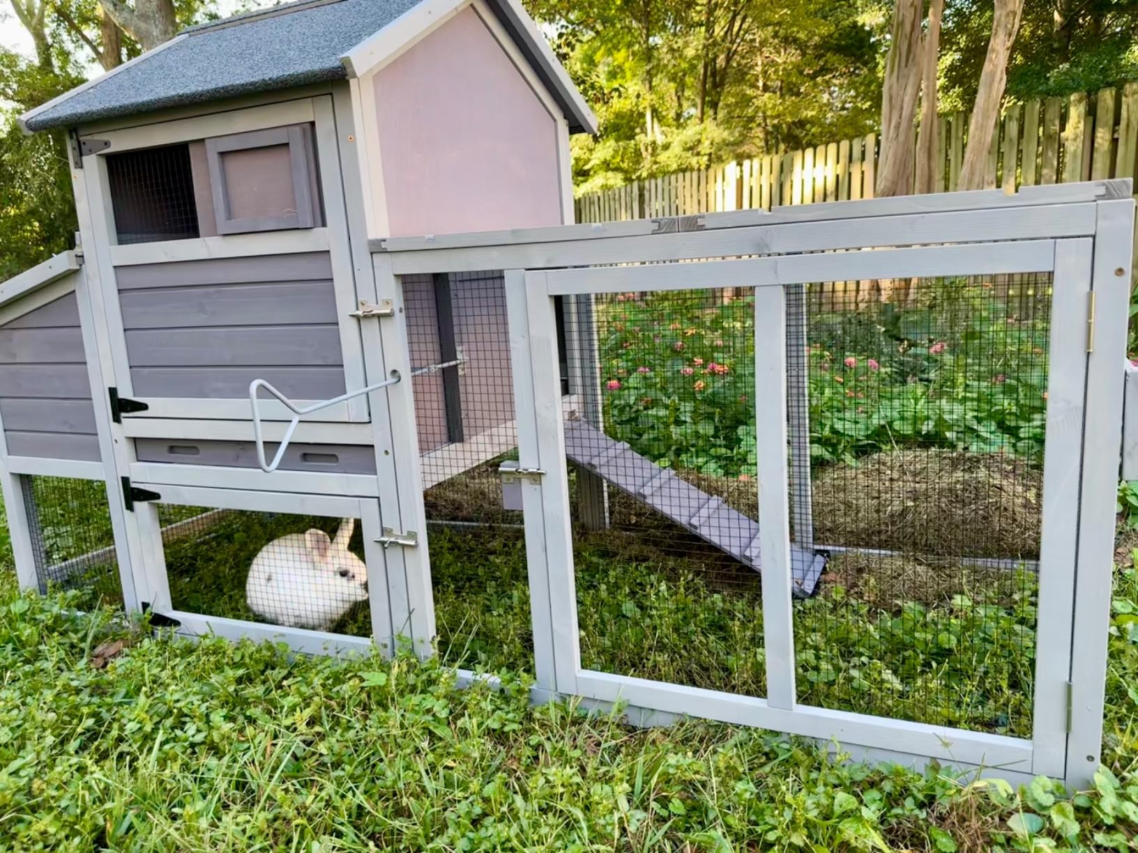 Aivituvin Chicken Coop Hen House, Large Outdoor Wooden Poultry Cage with Ramps, Run, Nesting Box, Removable Tray, Weather-Proof Chicken Cage (Grey, AIR31) customer photo 2