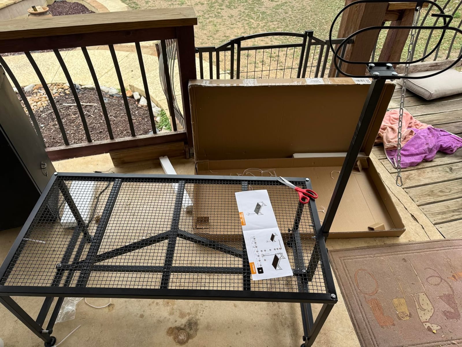 Goat Milking Stand for Trimming Hooves, 47x23