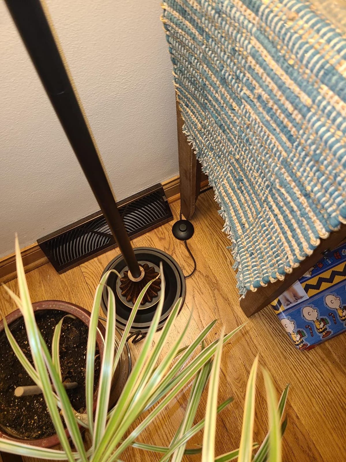 Vintage Floor Lamp for Living Room, Brushed Antique Brass Farmhouse Standing Lamp with 350 Degree Swivel Swing Arm, 56.6 to 66 inch Mid Century Modern Height Adjustable Tall Lamp for Bedroom (LED Bulb Included) customer photo 2