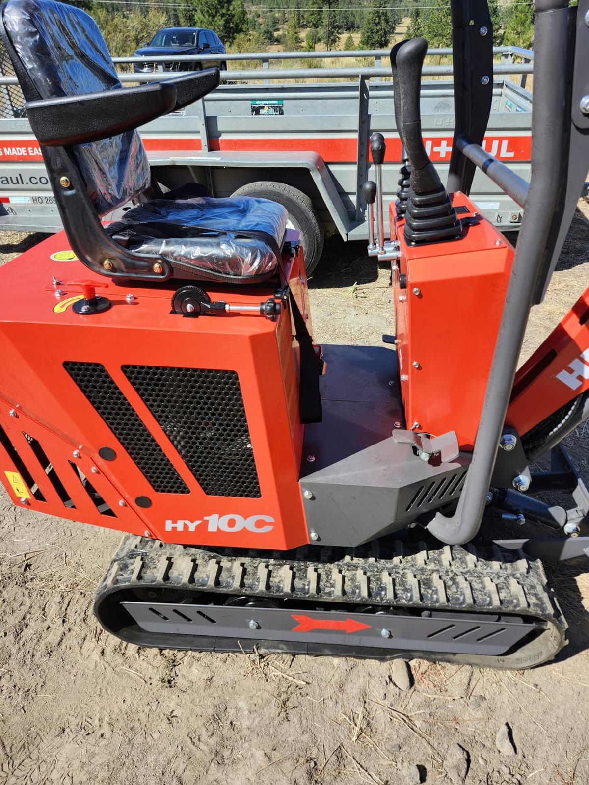 1.2 Ton Mini Excavator with 8in Earth Auger, 4 Attachments & Canopy customer photo 1