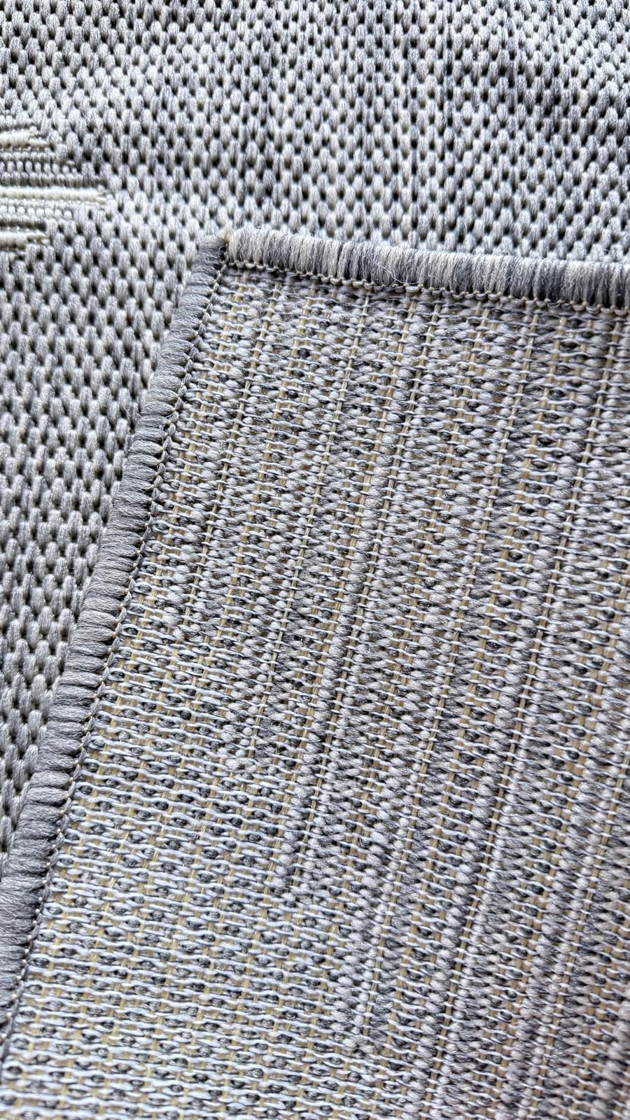 MontVoo Outdoor Rug Carpet Patio Rug 5x7 ft Polypropylene Indoor Outdoor Rugs for Patio Deck Balcony Porch, Textured Weave, Durable for High Traffic, Fade-Resistant, Boho Geometric Neutral Brown customer photo 1