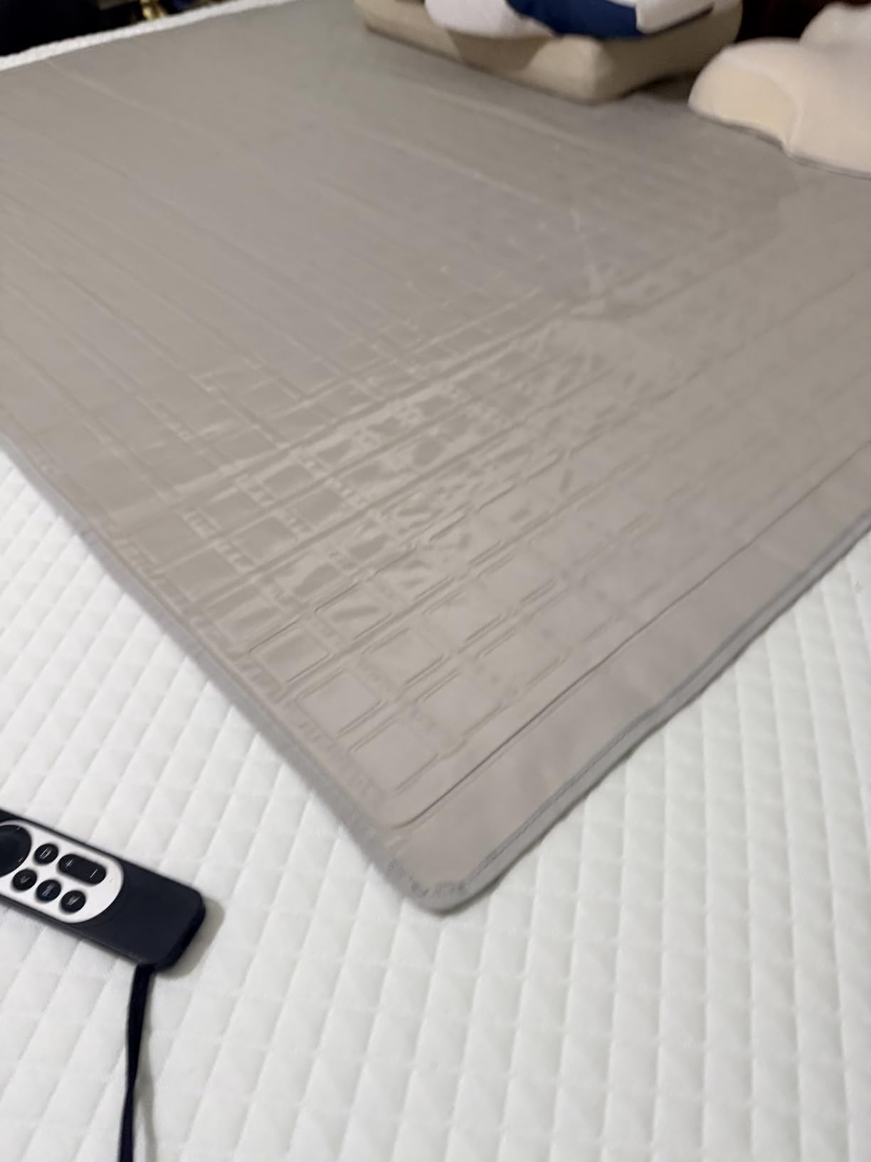 SAITRIO Bed Cooling System Air1 (Twin) - Cooling Mattress Pad | For hot sleepers & night sweats: hydro-powered, ultra-thin, quiet and fits under any fitted sheet customer photo 2