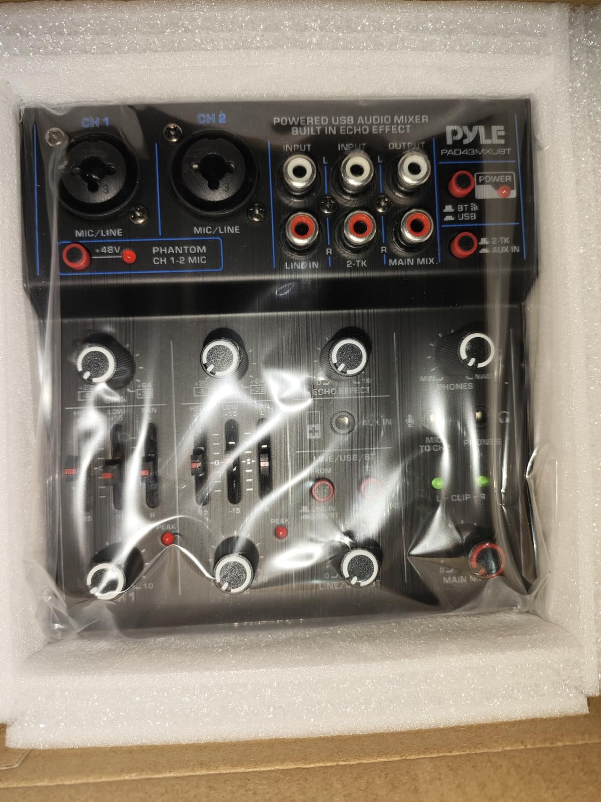 Pyle 6 Channel Studio Mixer - Small Footprint, USB - PC Recording, Bluetooth In, MP3 Player, DSP Effects, +48V Phantom Power, XLR Combo Inputs, Control Room Out, Smooth Dials and Faders - PMX406ST customer photo 2