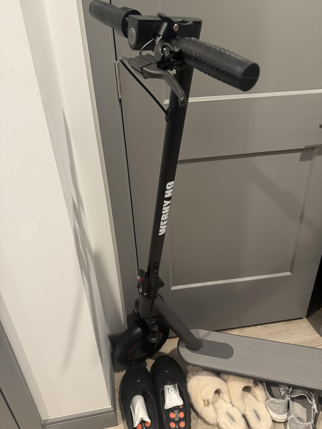 WERHY Electric Scooter, 500W/350W Powerful Motor & 19/22 MPH Top Speed, 16/25 Miles Range, Folding E Scooter with Dual Braking for Teens and Adults customer photo 1